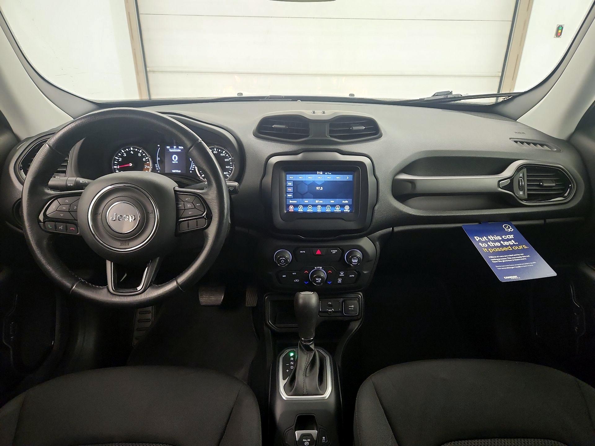 Thumbnail: 2020 Jeep Renegade - 9