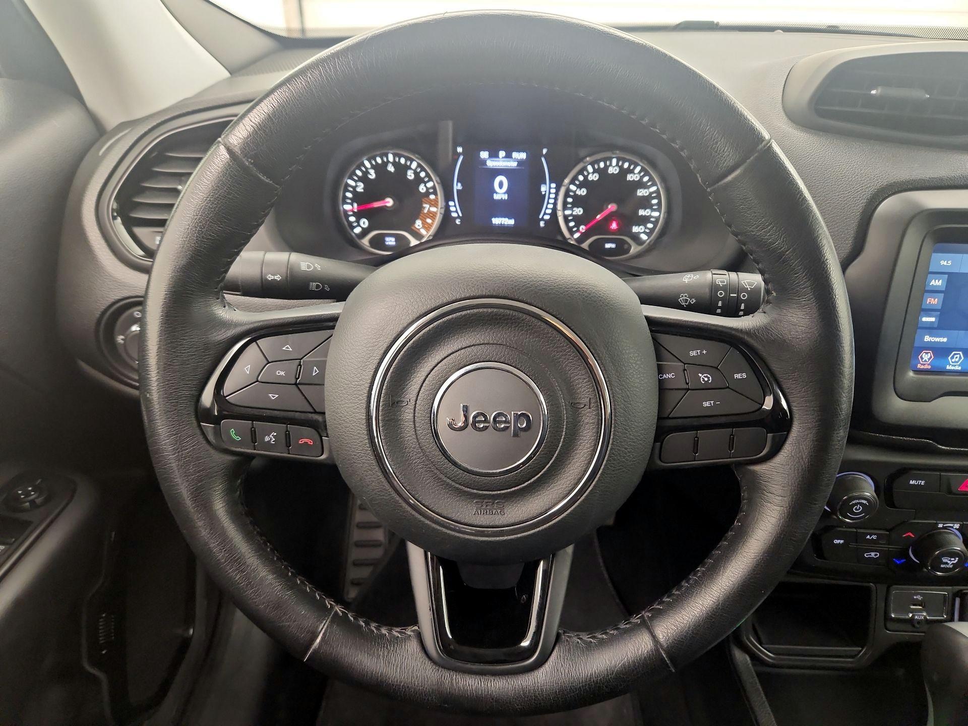 Thumbnail: 2020 Jeep Renegade - 10