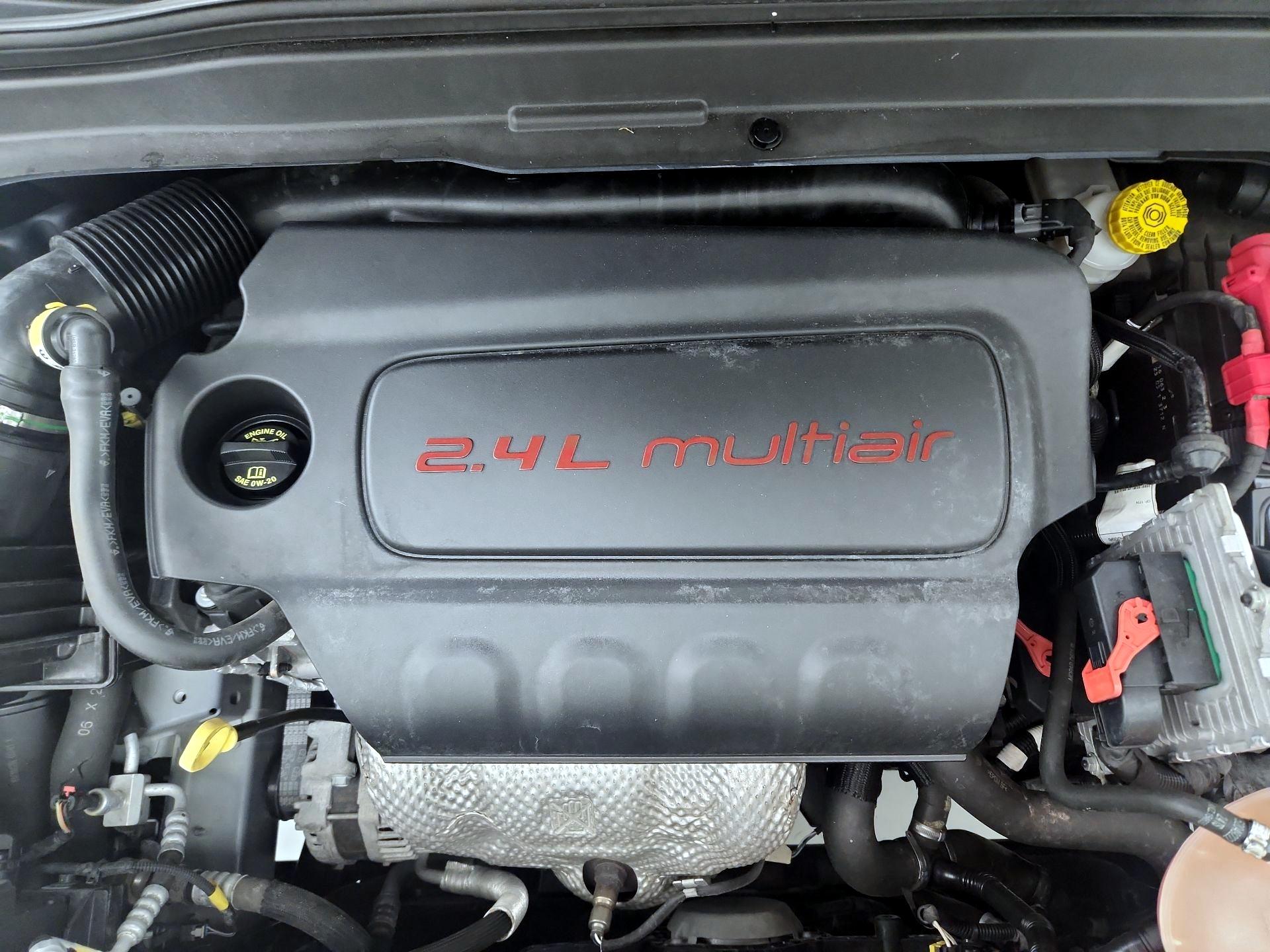 Thumbnail: 2020 Jeep Renegade - 20