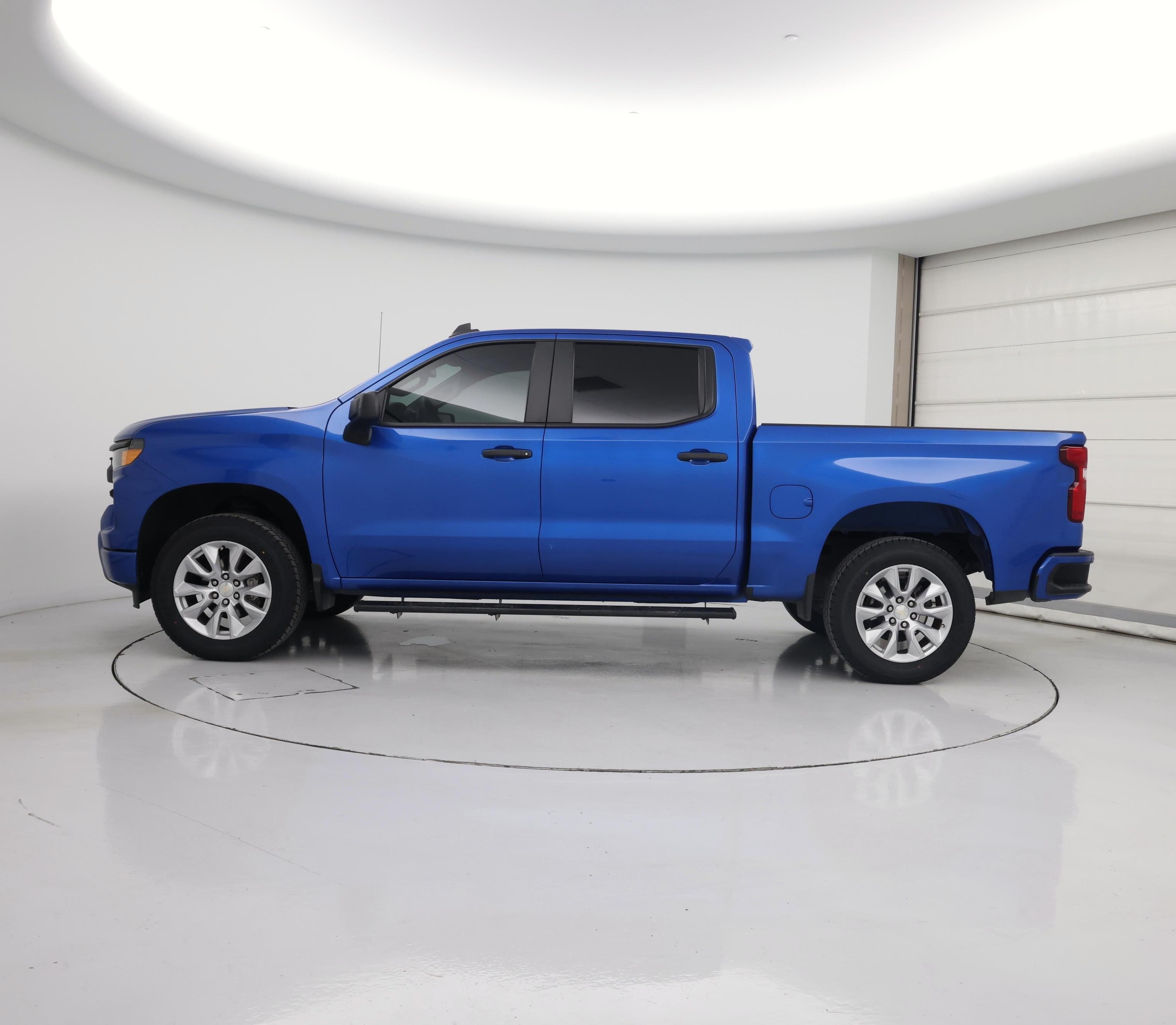 Thumbnail: 2022 Chevrolet Silverado 1500 - 3