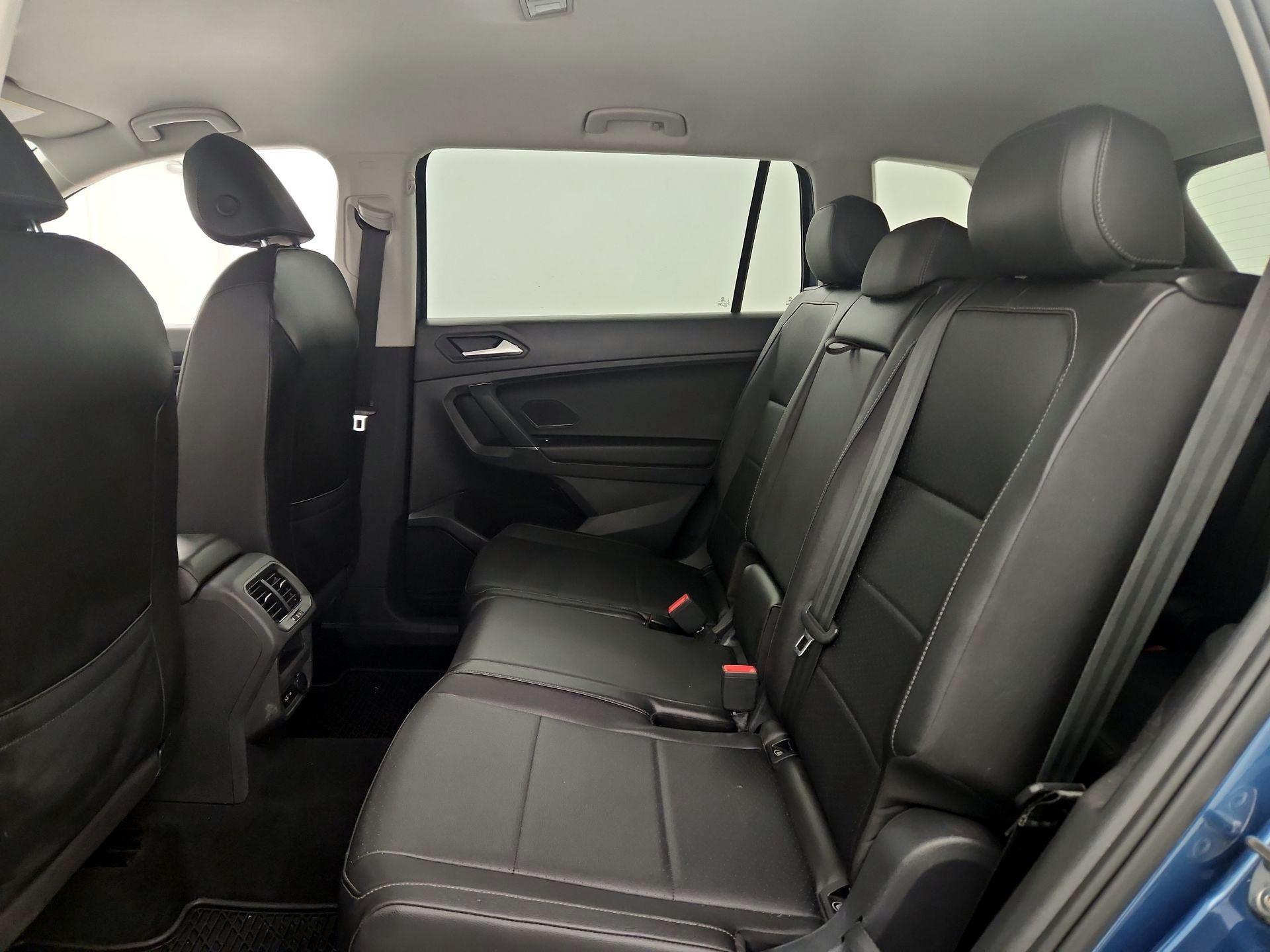 Thumbnail: 2020 Volkswagen Tiguan - 19