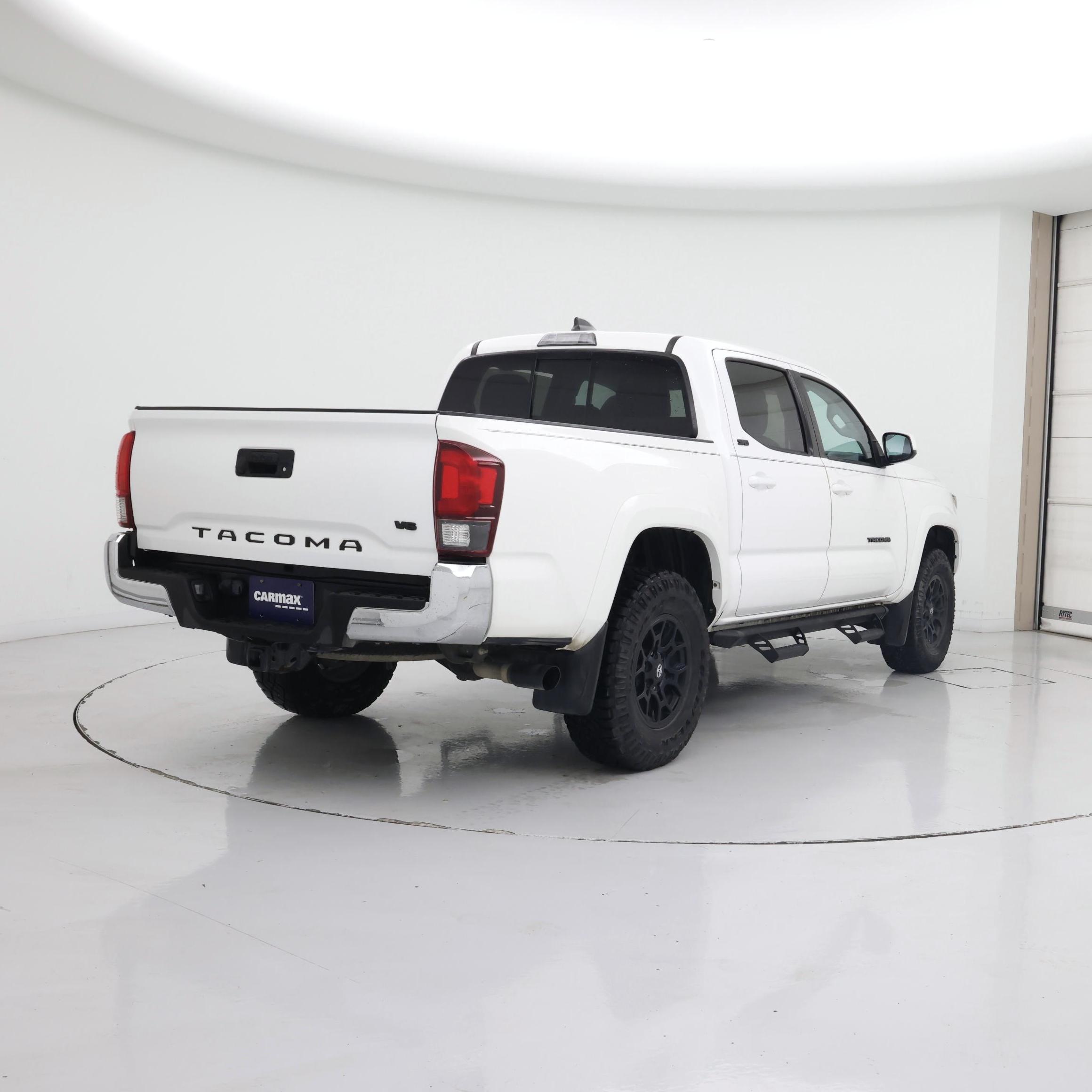 Thumbnail: 2021 Toyota Tacoma - 8