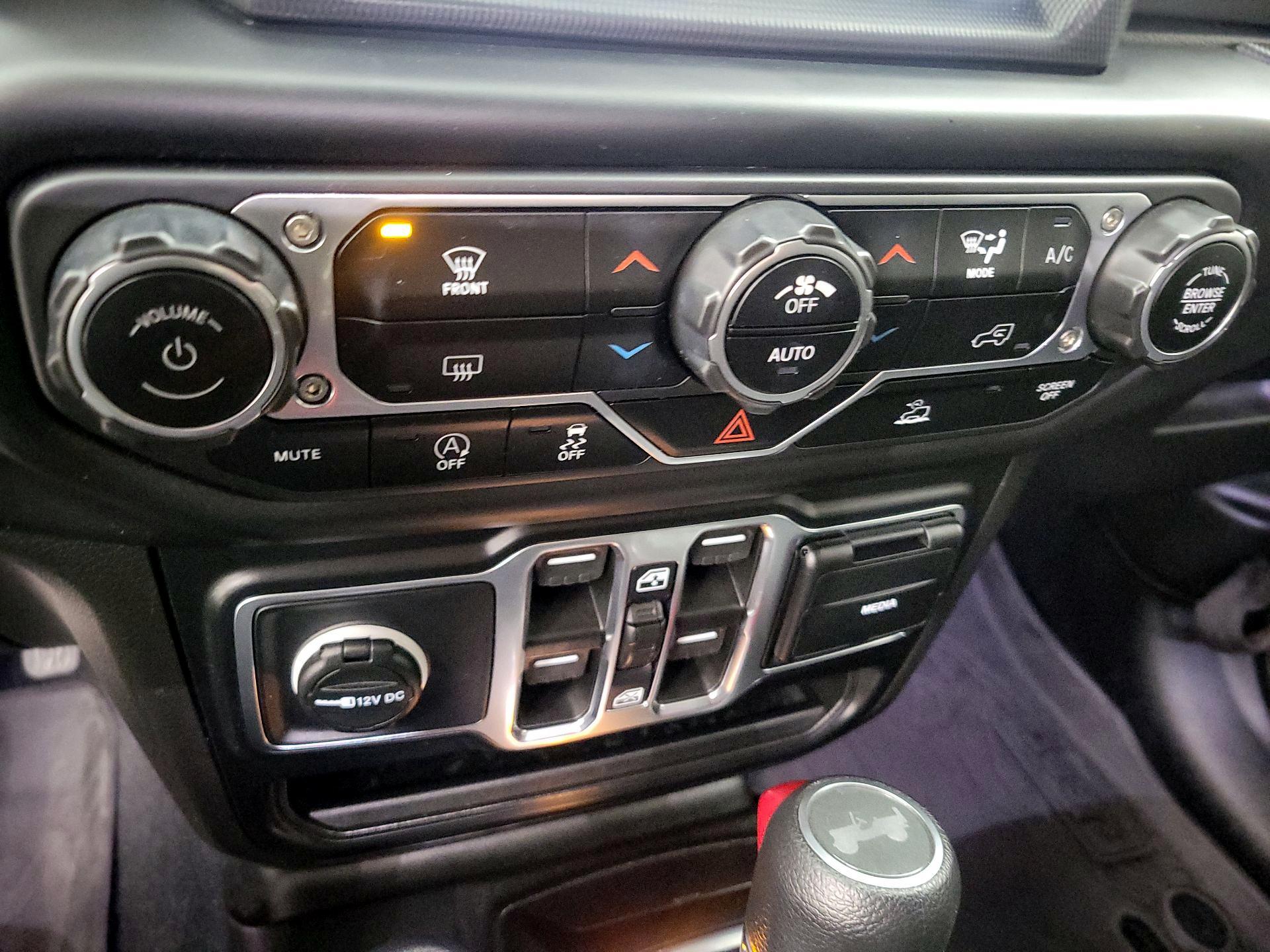 Thumbnail: 2023 Jeep Wrangler - 14