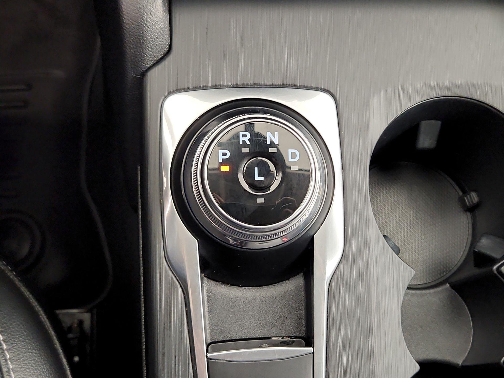 Thumbnail: 2020 Ford Escape - 18