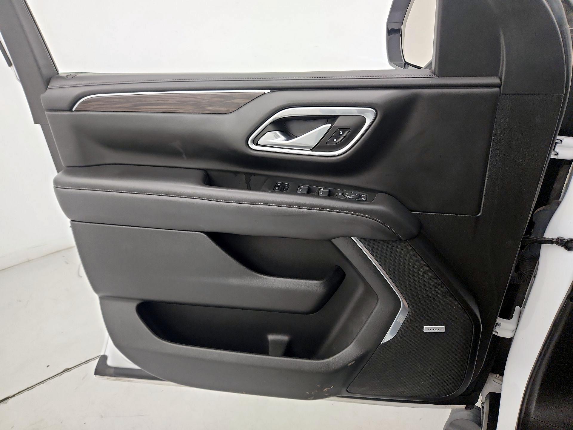 Thumbnail: 2021 Chevrolet Suburban - 12