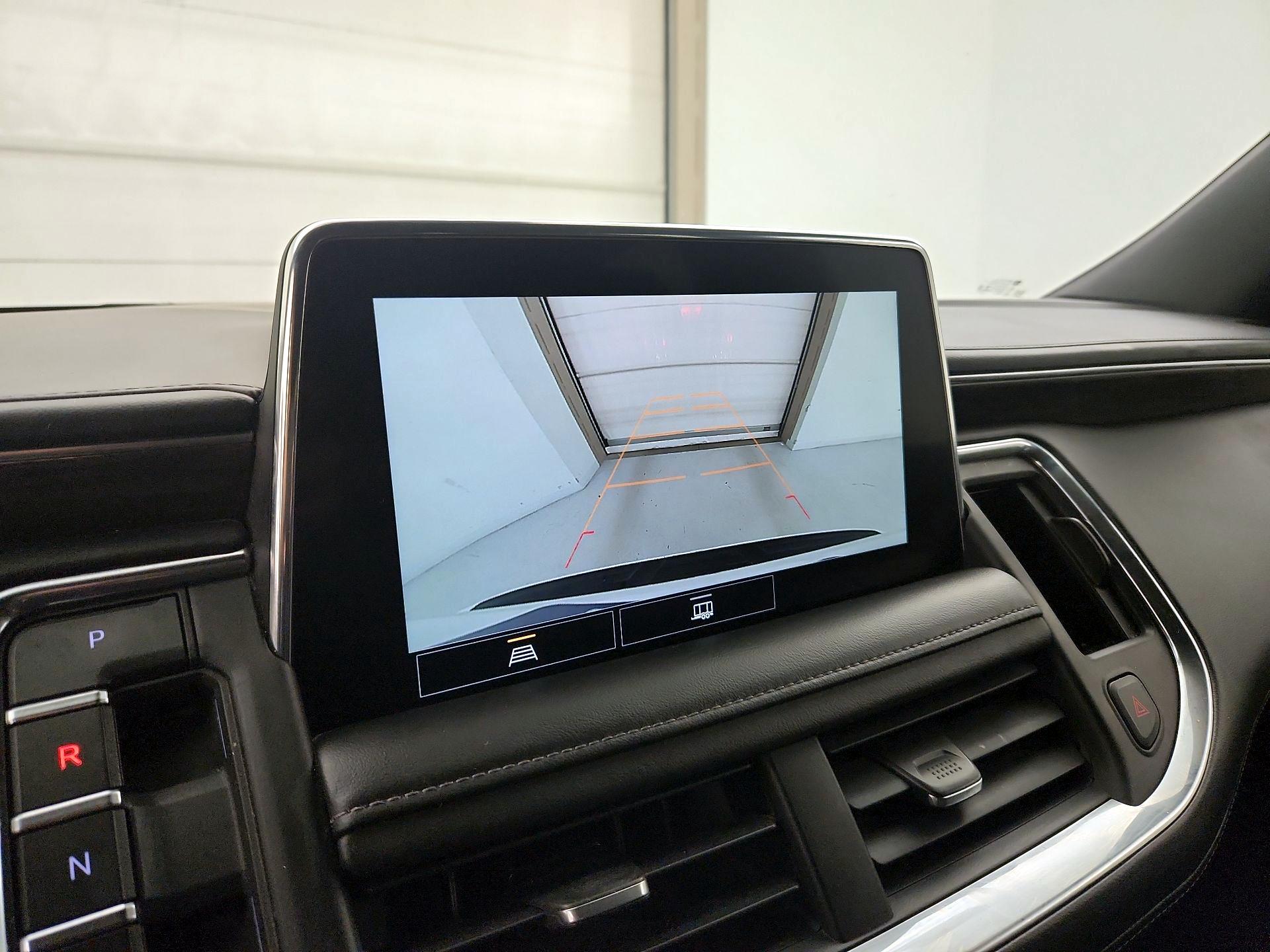 Thumbnail: 2021 Chevrolet Suburban - 14