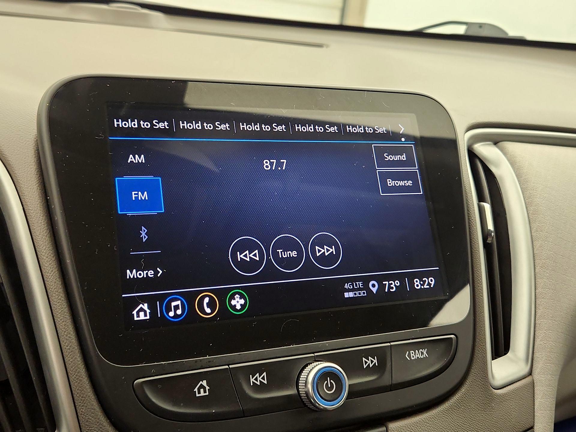 Thumbnail: 2022 Chevrolet Malibu - 15