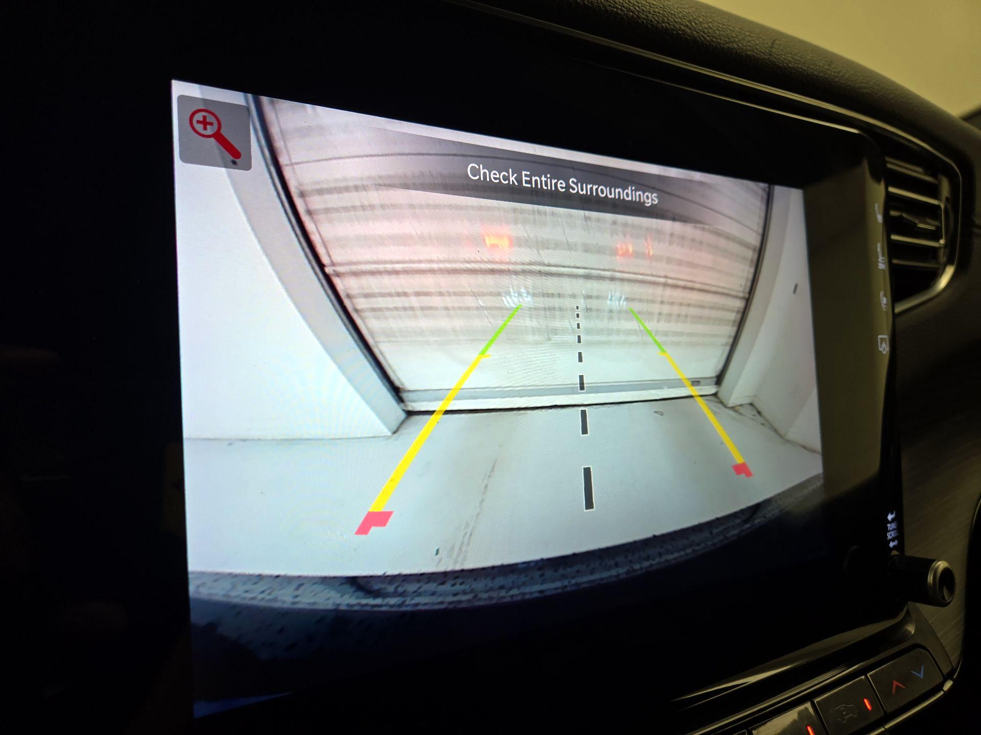 Thumbnail: 2023 Jeep Wagoneer - 15