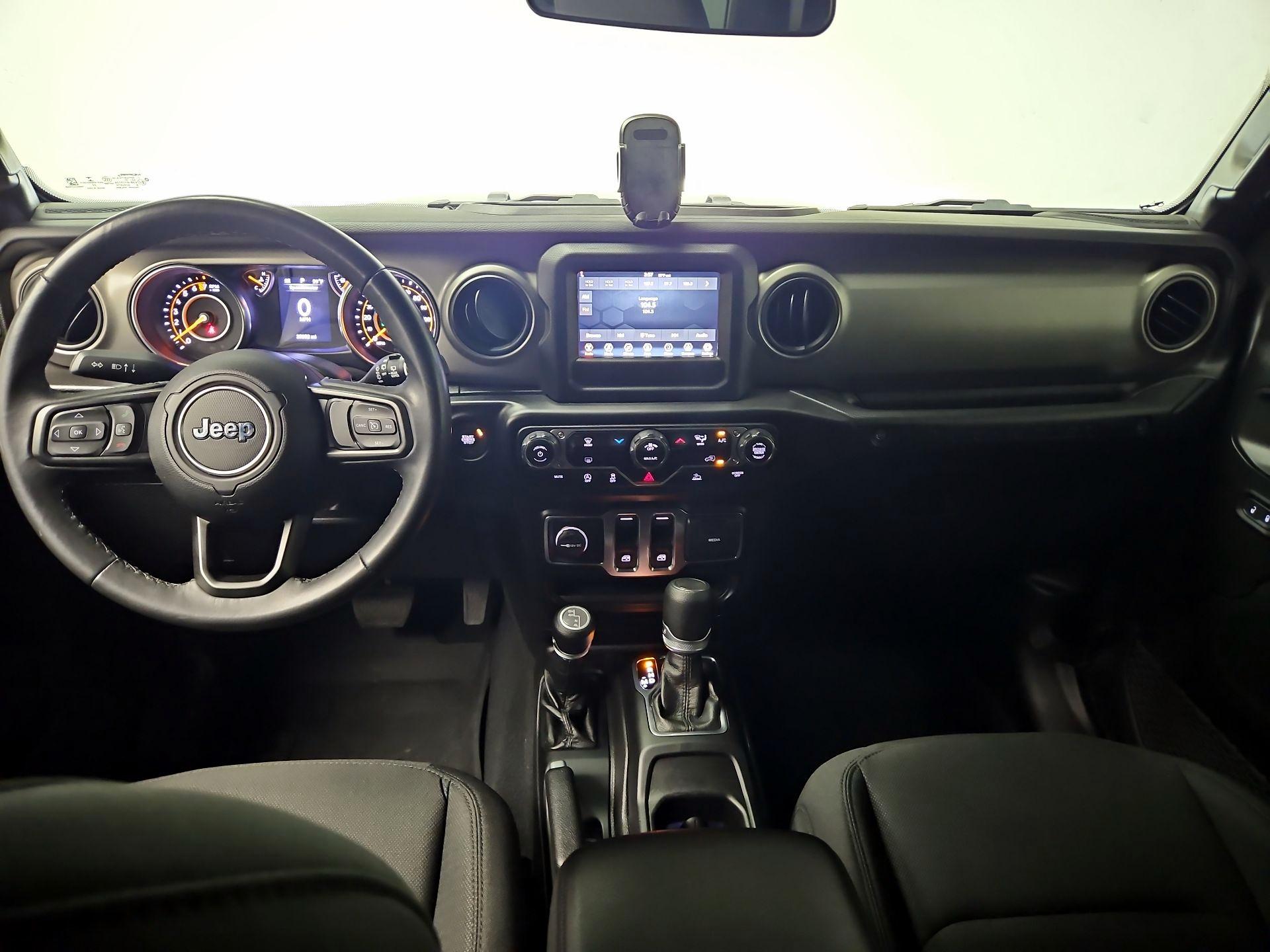 Thumbnail: 2022 Jeep Wrangler - 9