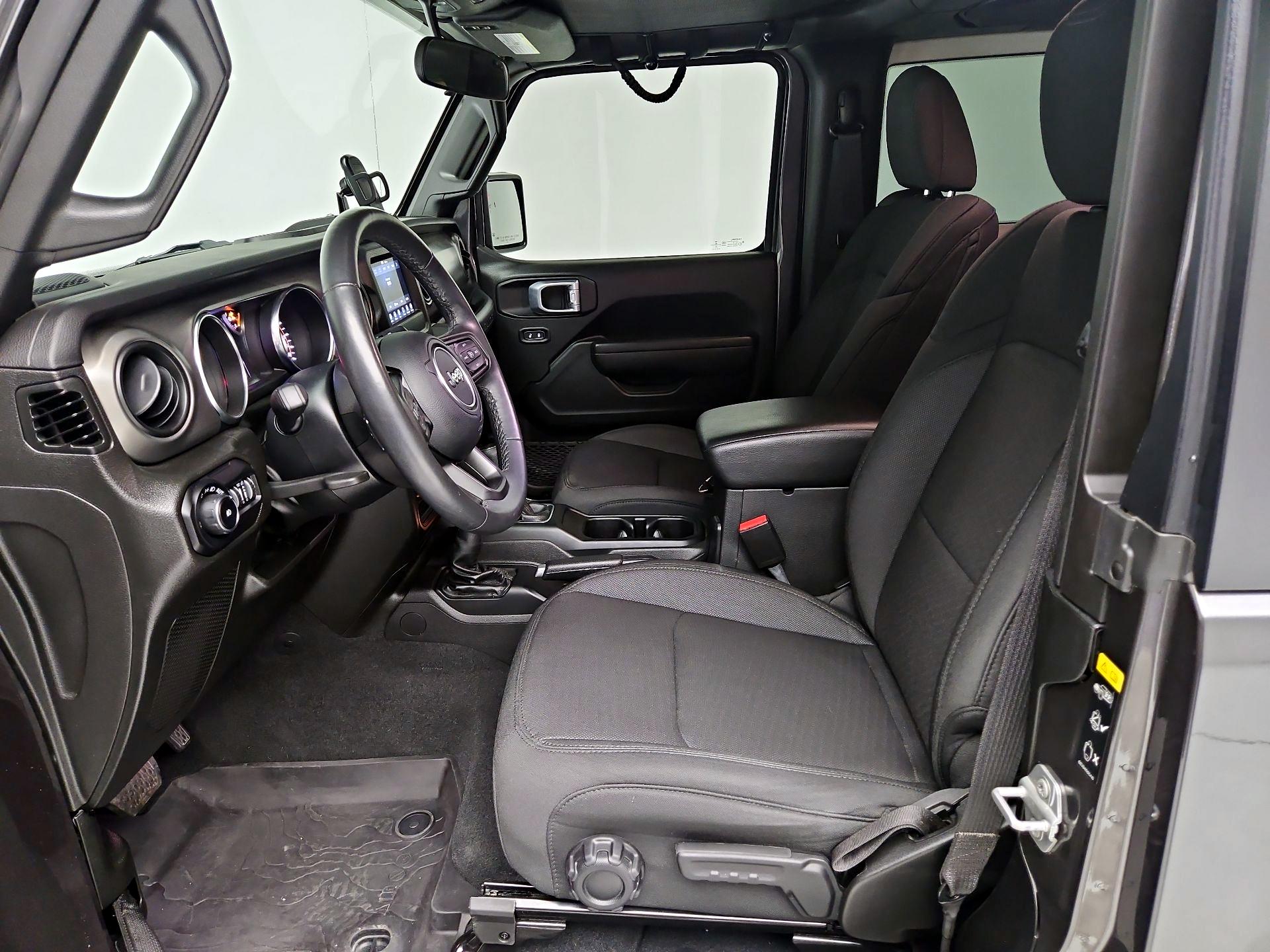 Thumbnail: 2022 Jeep Wrangler - 11