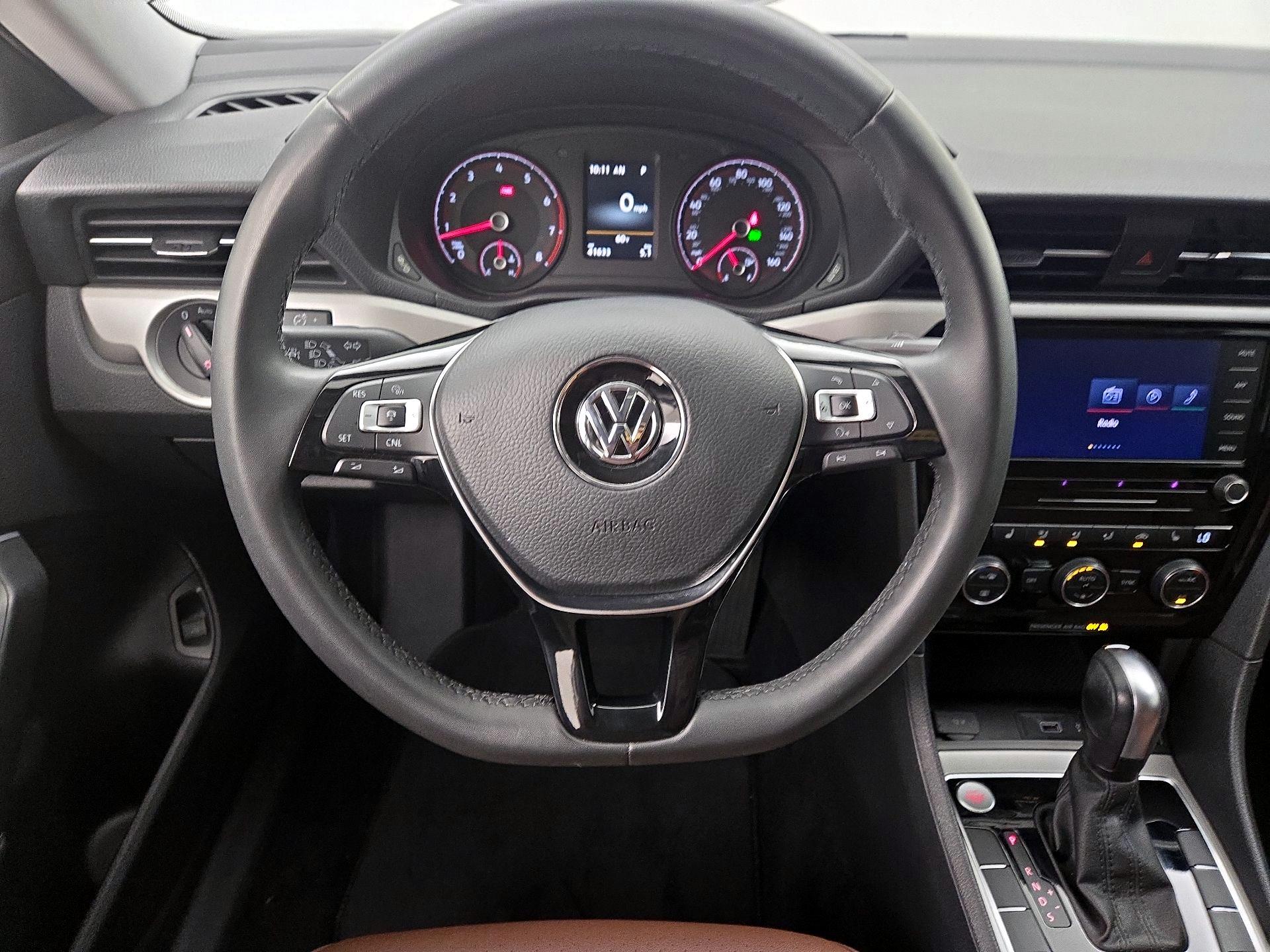 Thumbnail: 2021 Volkswagen Passat - 10