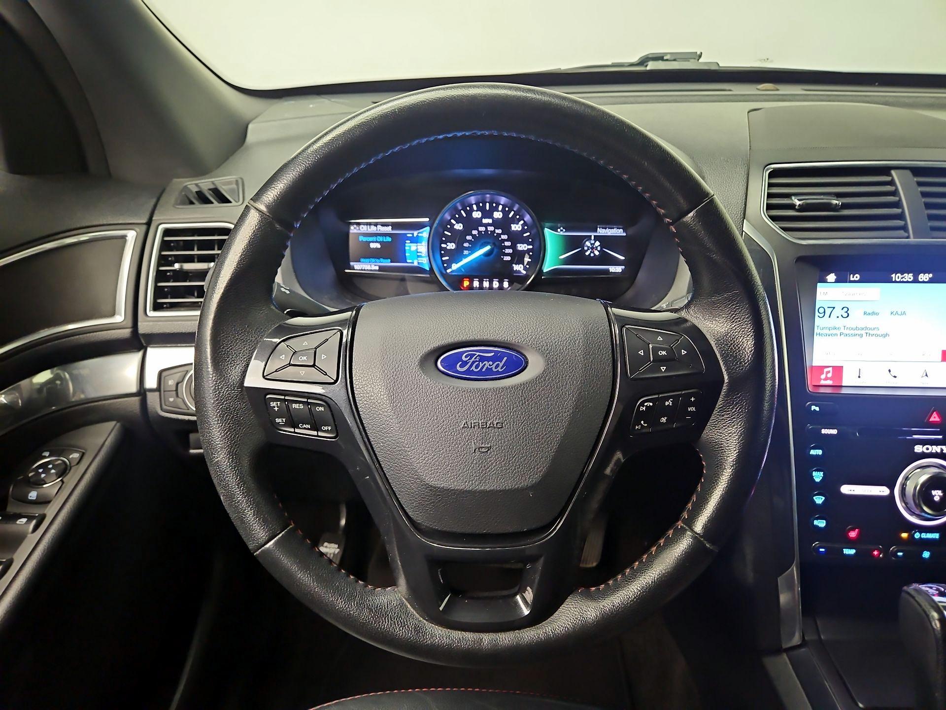 Thumbnail: 2017 Ford Explorer - 10