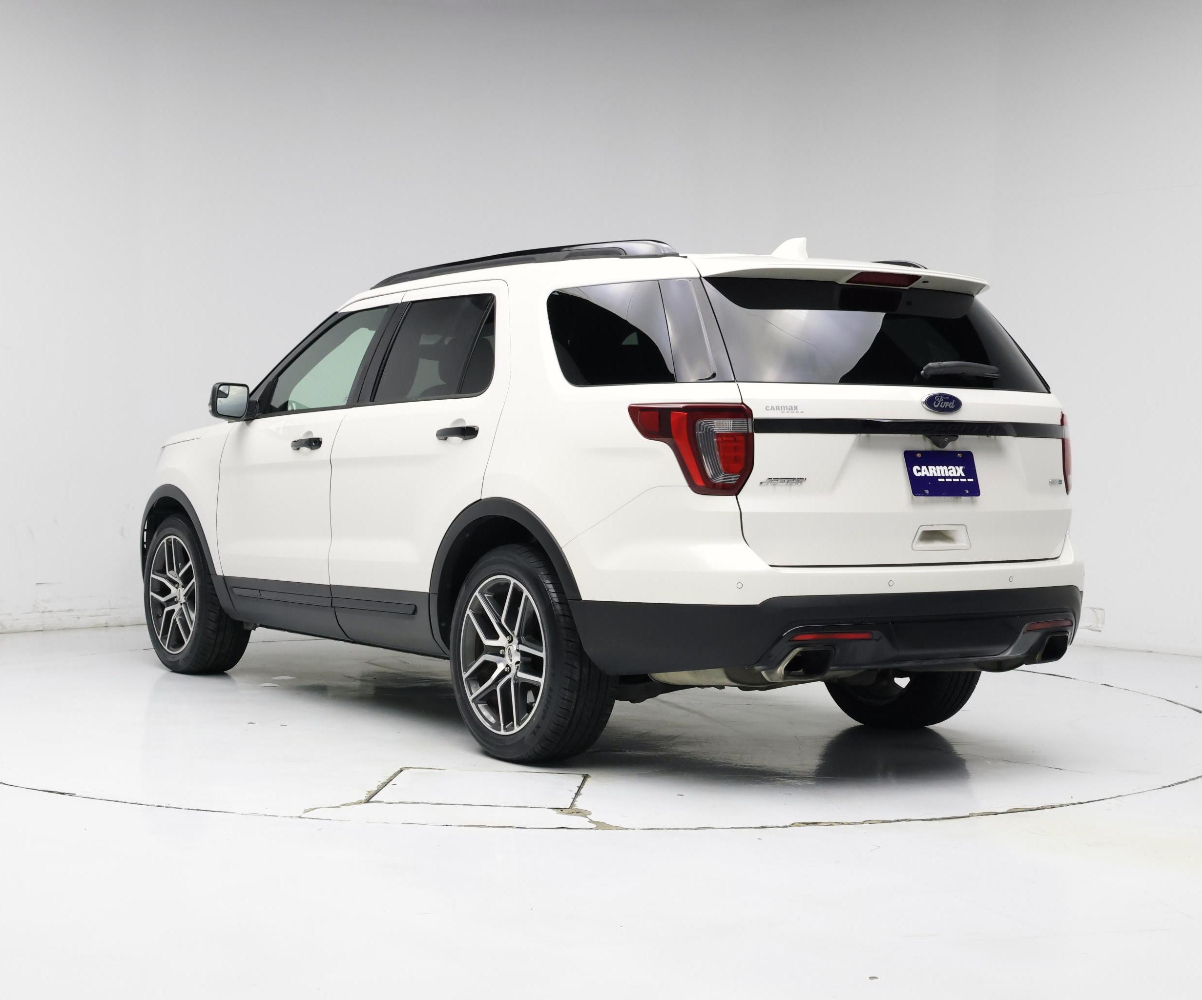 Thumbnail: 2017 Ford Explorer - 2