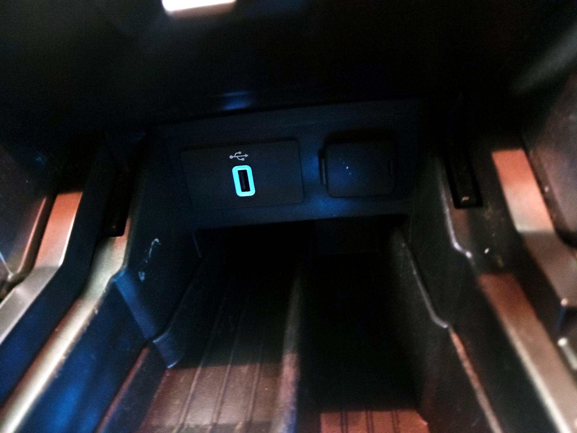 Thumbnail: 2017 Ford Explorer - 19