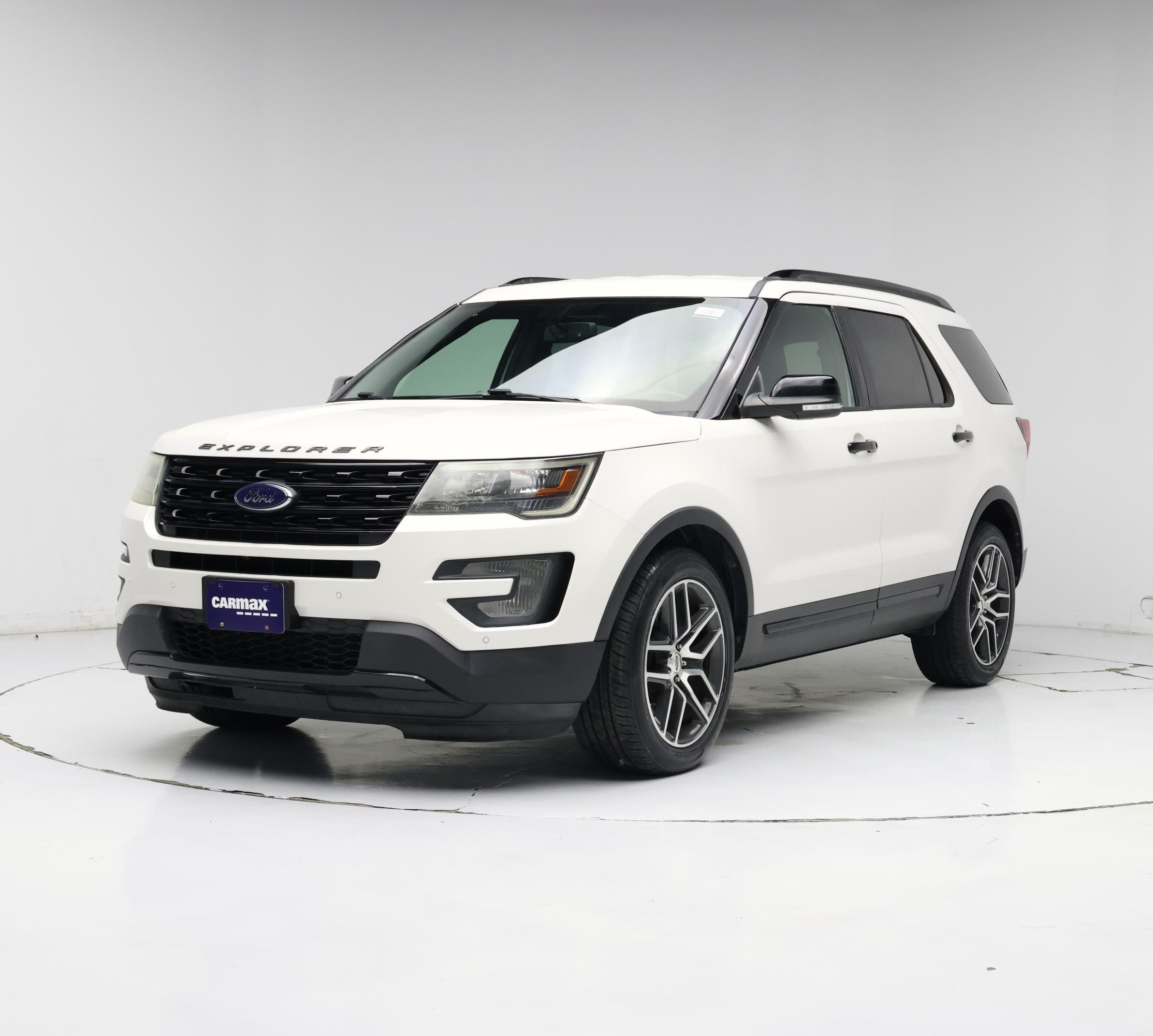 Thumbnail: 2017 Ford Explorer - 4