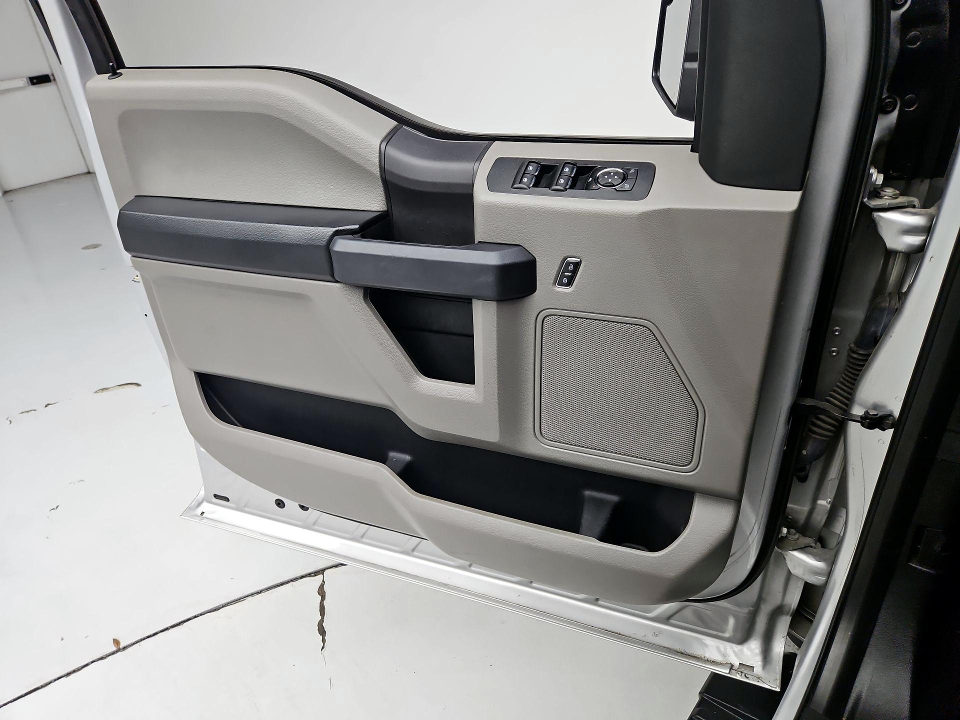 Thumbnail: 2018 Ford F-150 - 12