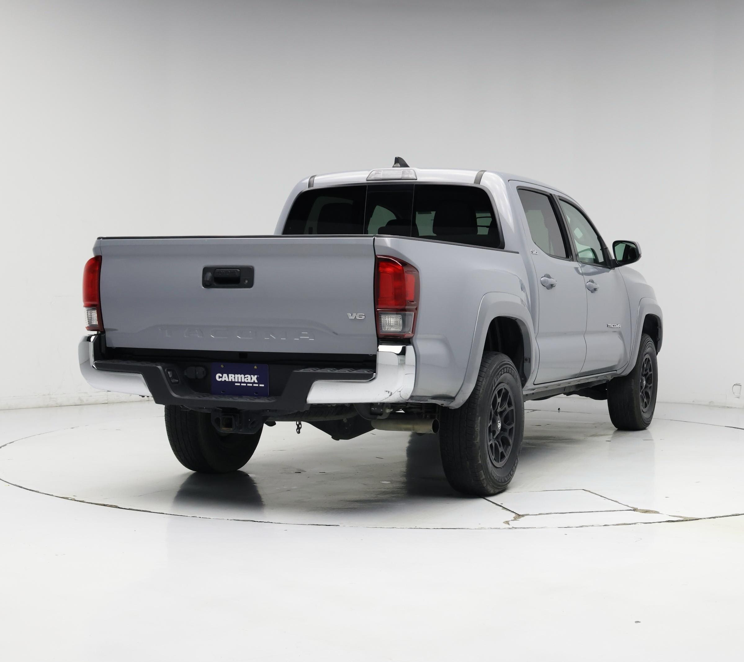 Thumbnail: 2021 Toyota Tacoma - 8