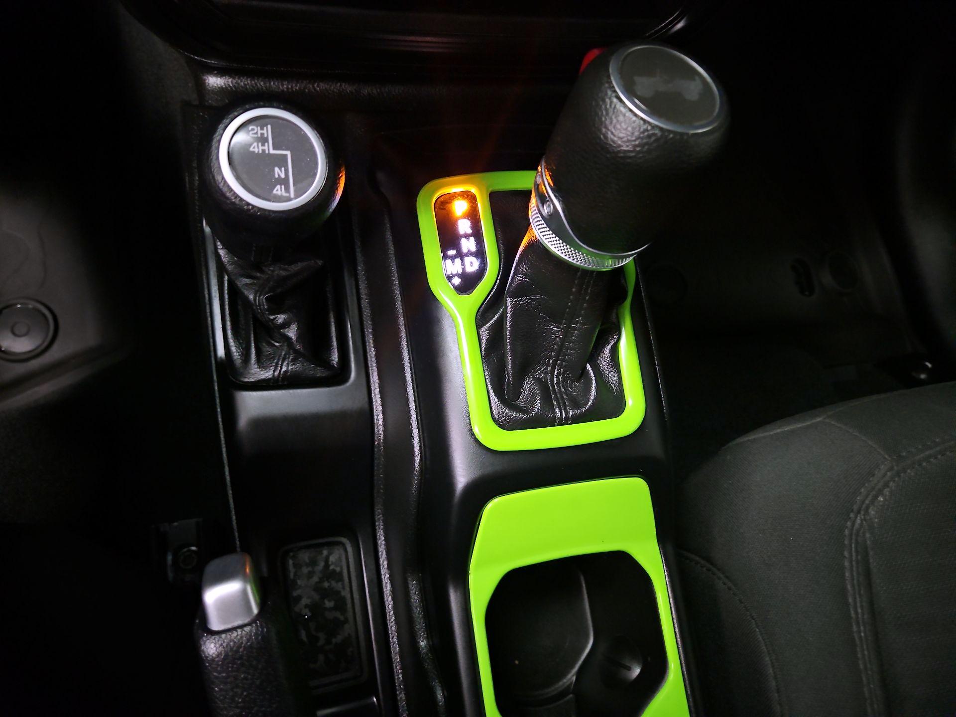 Thumbnail: 2023 Jeep Wrangler - 17