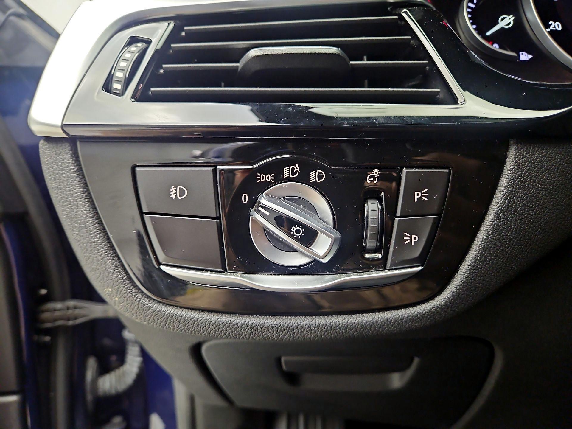 Thumbnail: 2017 BMW 5 Series - 13