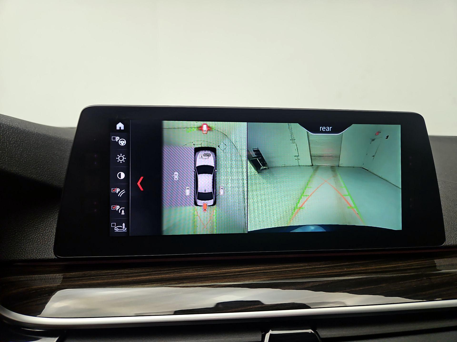 Thumbnail: 2017 BMW 5 Series - 15