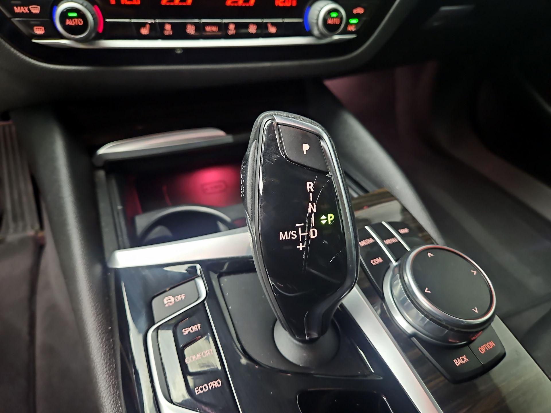 Thumbnail: 2017 BMW 5 Series - 18