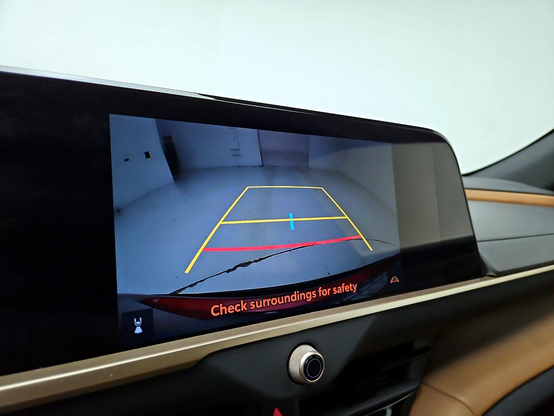 Thumbnail: 2025 Toyota Crown Signia - 14