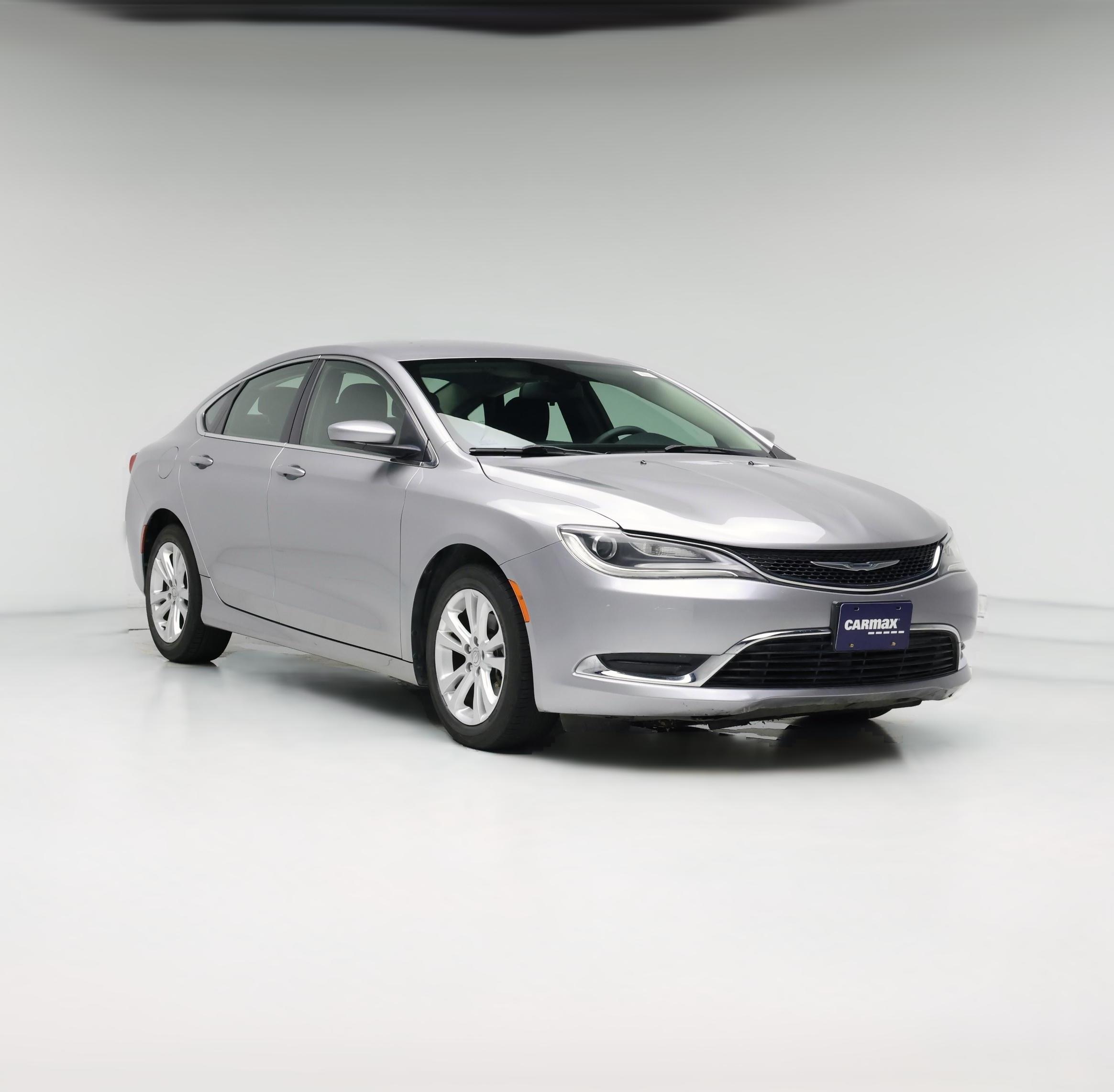 Thumbnail: 2015 Chrysler 200 - 1