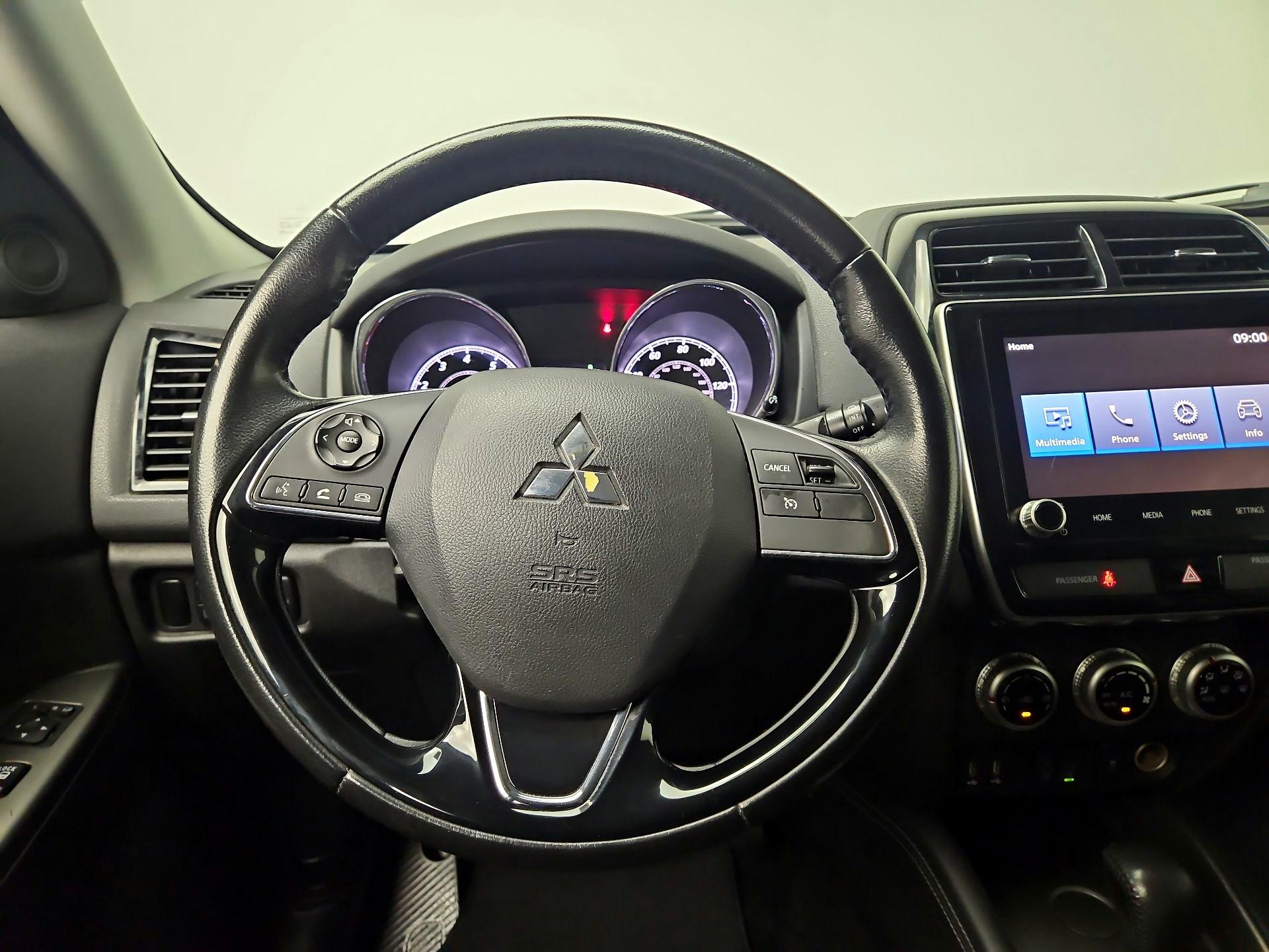 Thumbnail: 2020 Mitsubishi Outlander Sport - 10