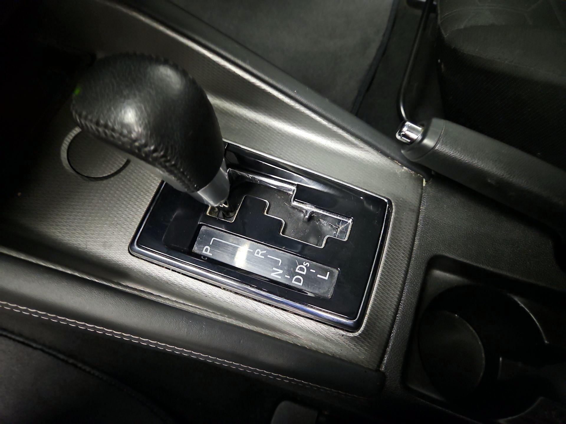 Thumbnail: 2020 Mitsubishi Outlander Sport - 16