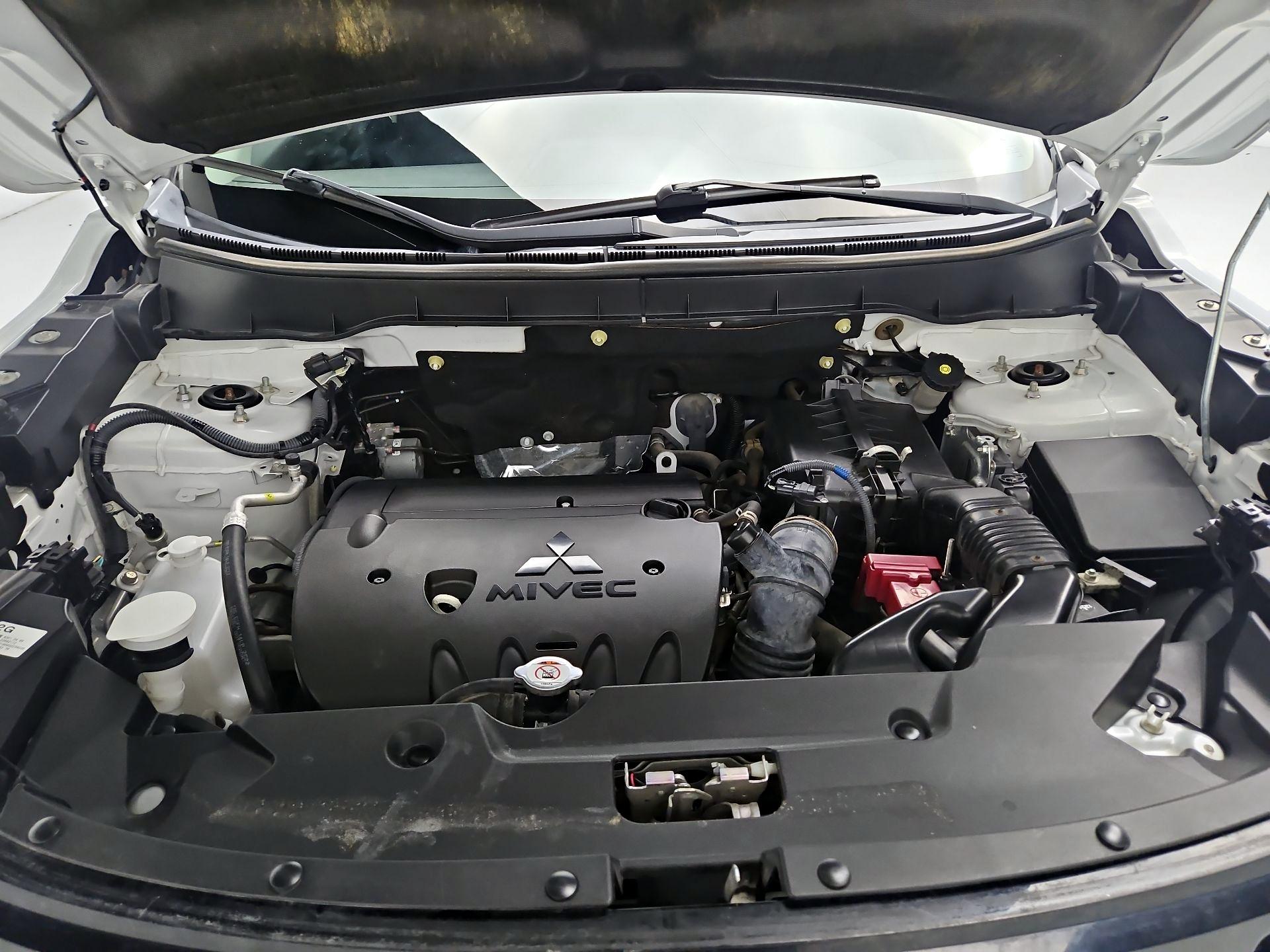 Thumbnail: 2020 Mitsubishi Outlander Sport - 20