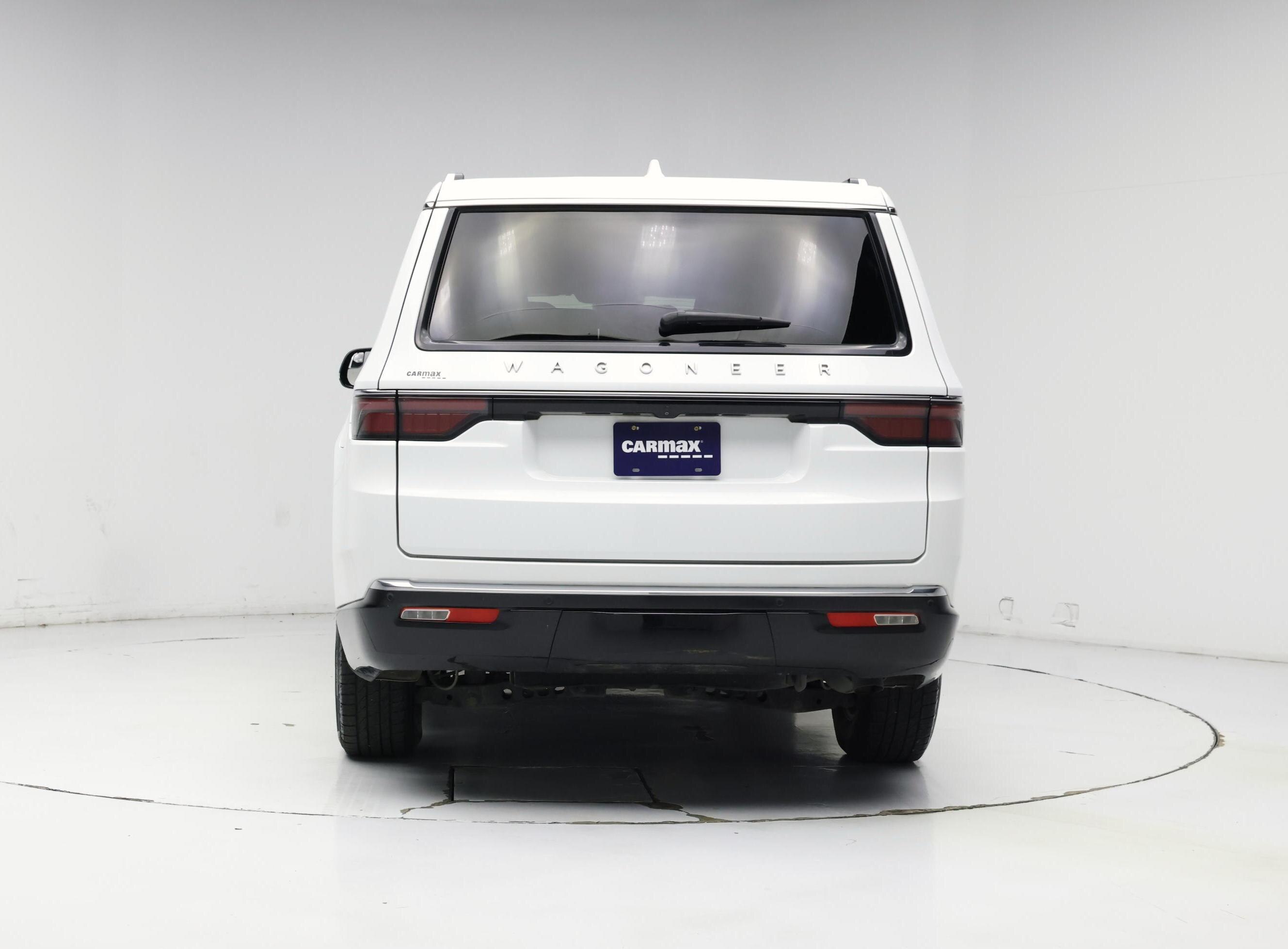 Thumbnail: 2023 Jeep Wagoneer - 6