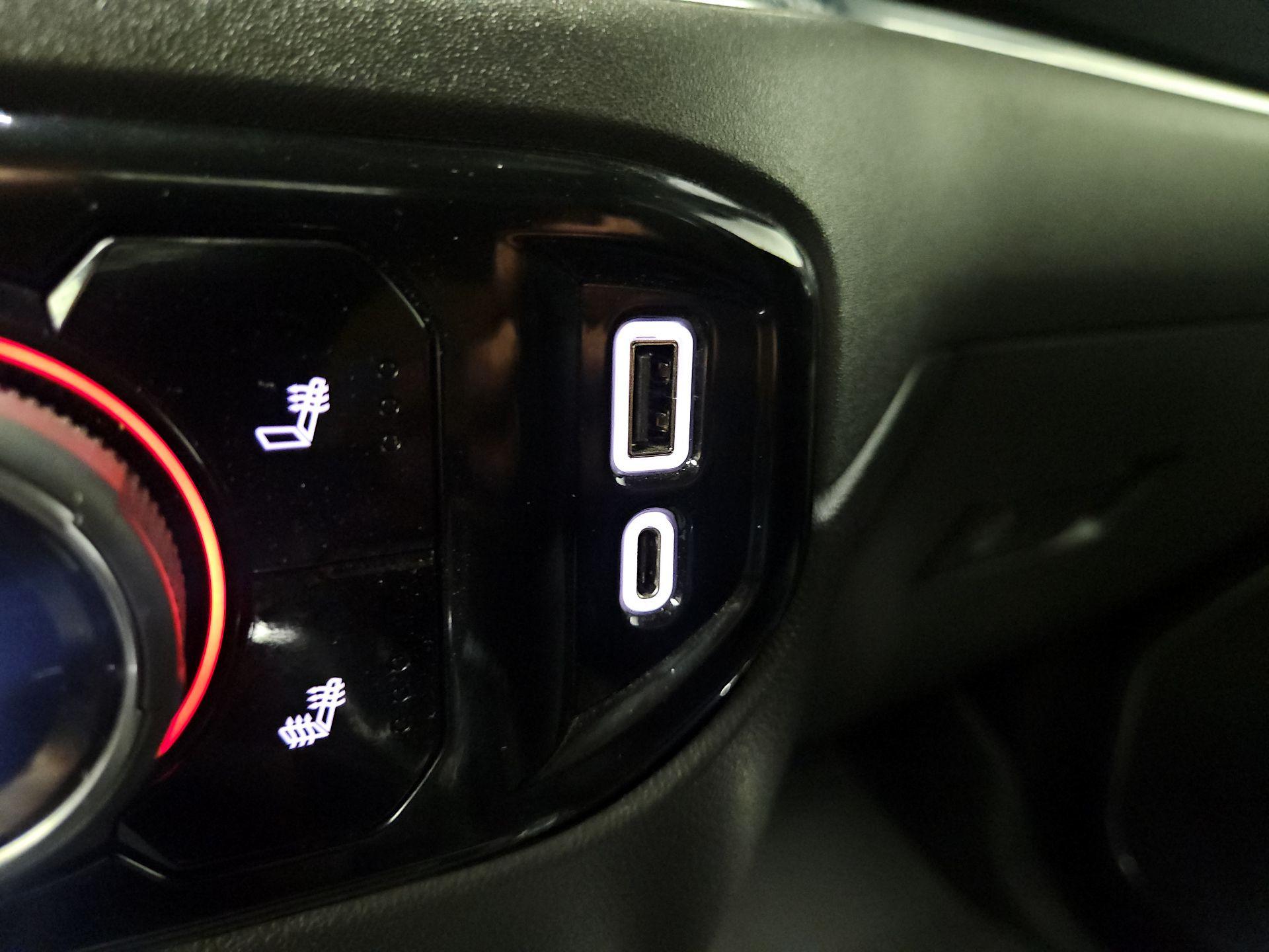 Thumbnail: 2022 Chevrolet Silverado 1500 - 18