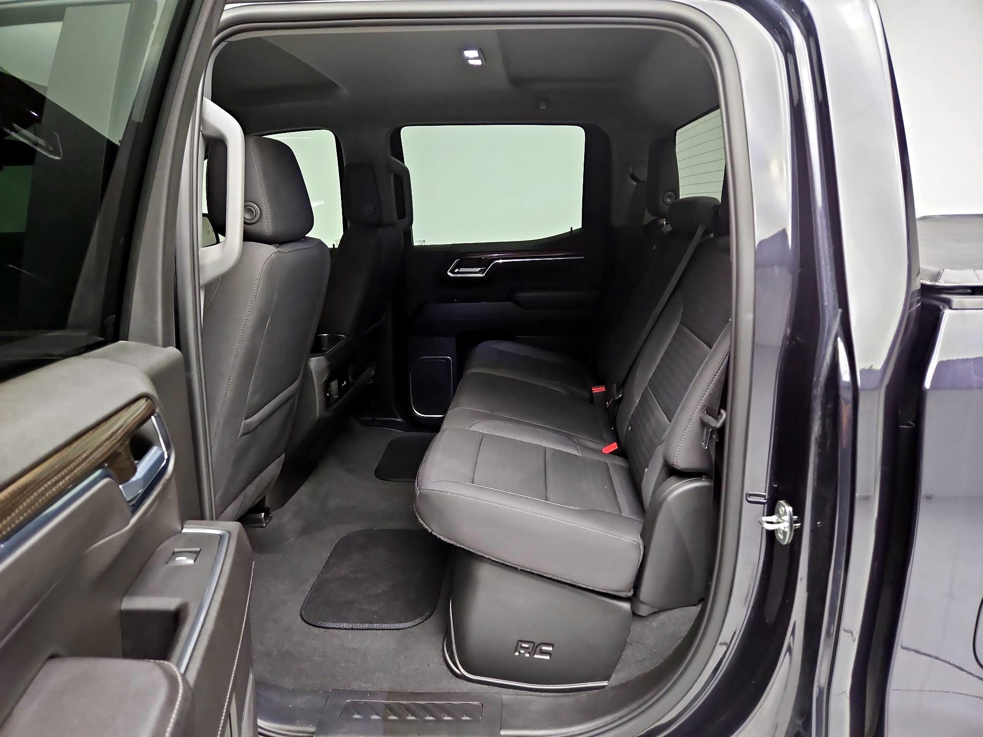 Thumbnail: 2022 Chevrolet Silverado 1500 - 19