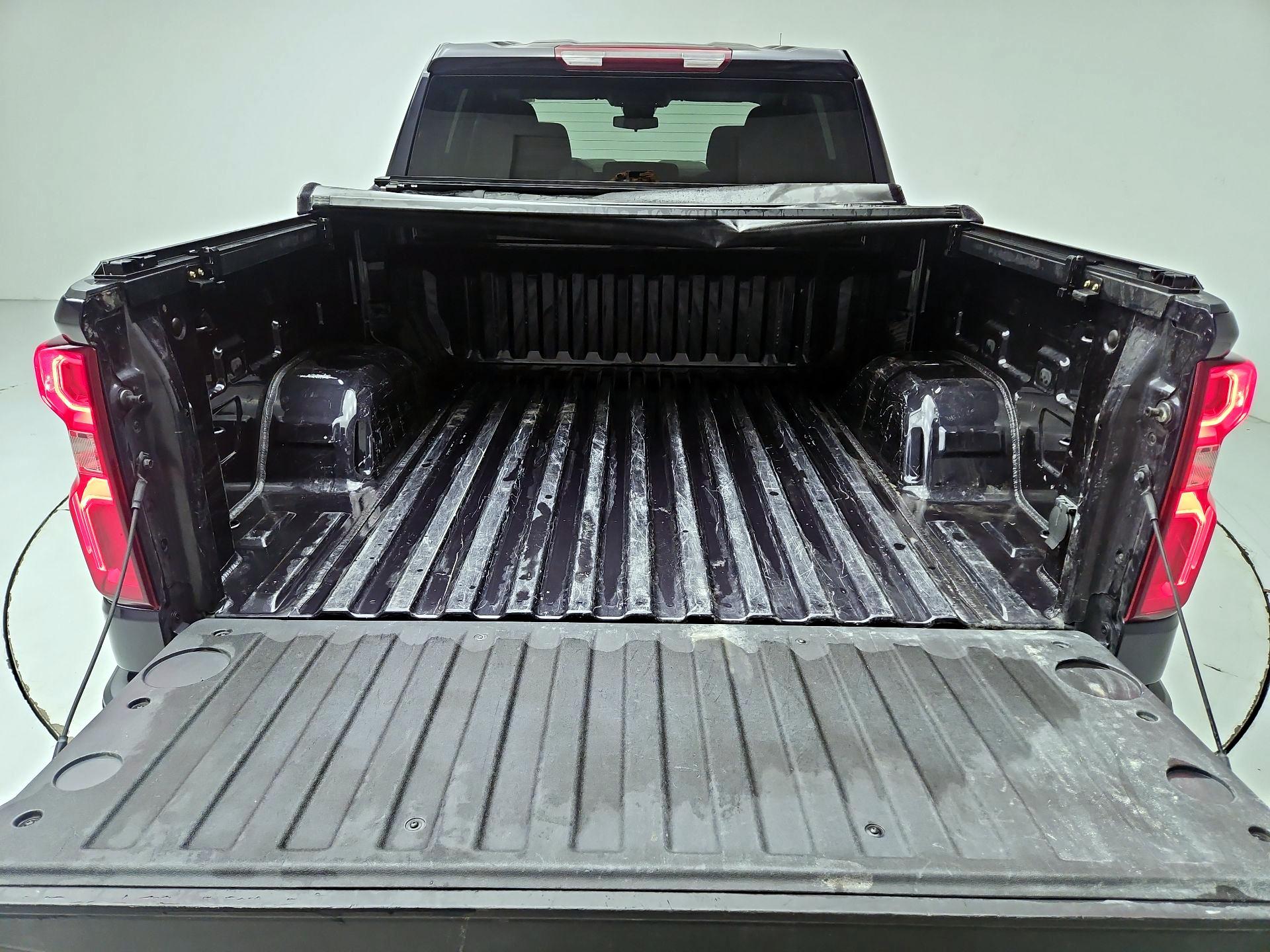 Thumbnail: 2022 Chevrolet Silverado 1500 - 20