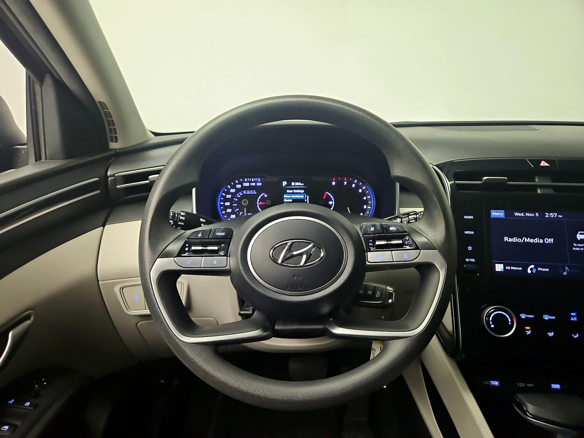 Thumbnail: 2023 Hyundai Tucson - 10