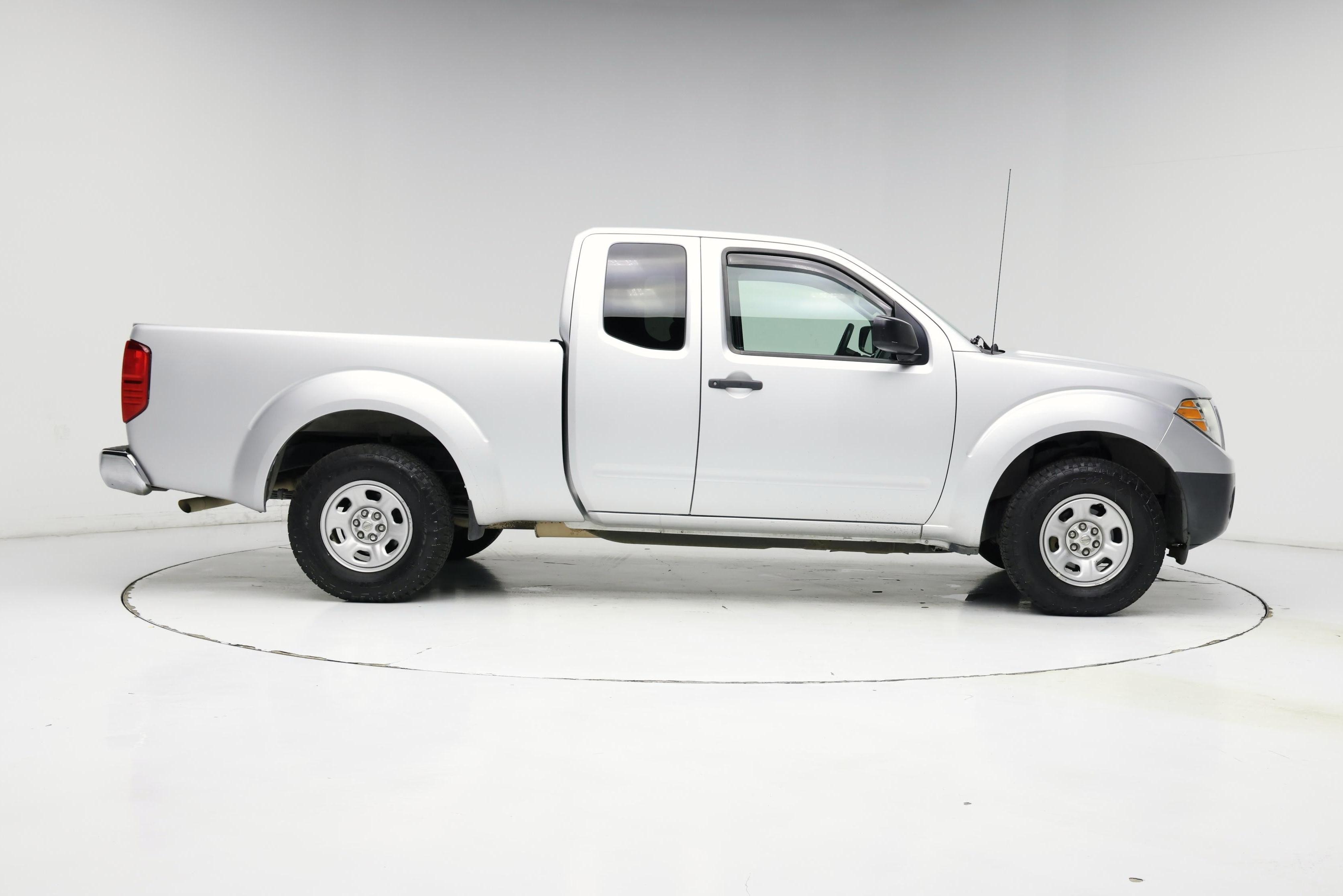 Thumbnail: 2016 Nissan Frontier - 7