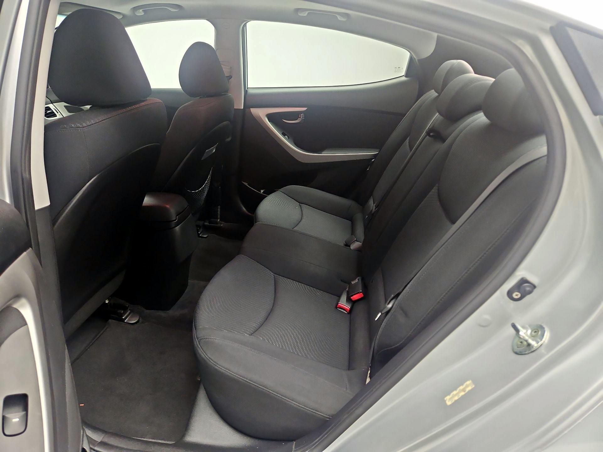 Thumbnail: 2015 Hyundai Elantra - 20