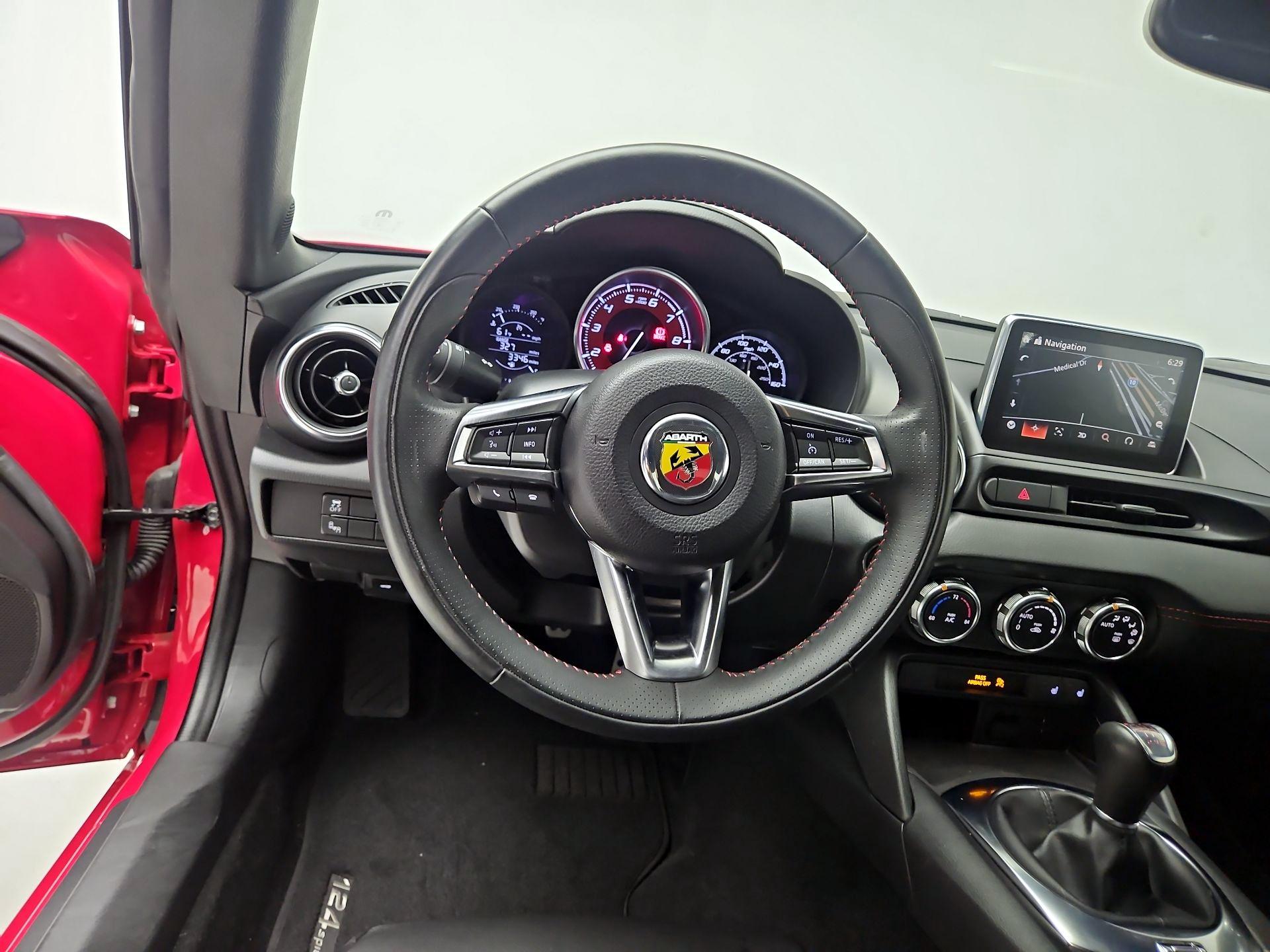 Thumbnail: 2020 Fiat 124 Spider - 10