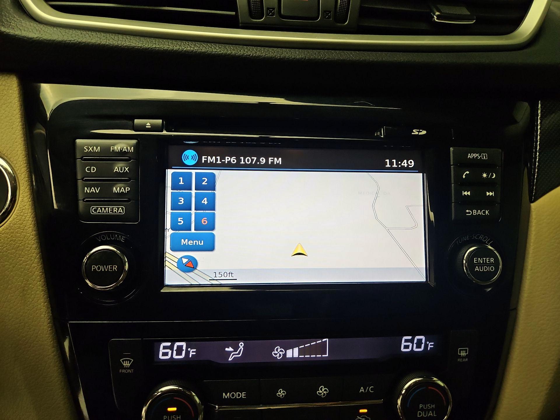 Thumbnail: 2015 Nissan Rogue - 14