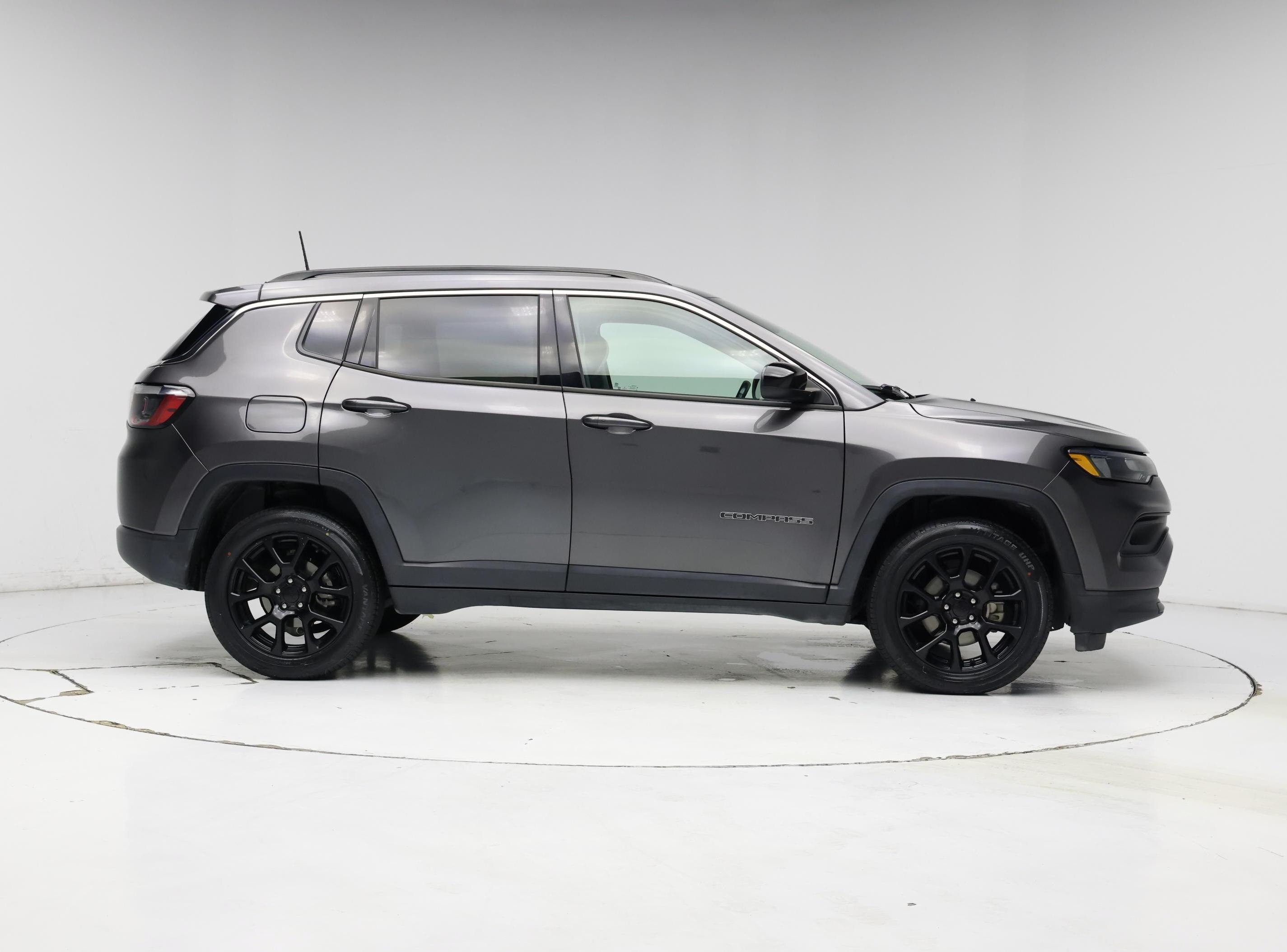 Thumbnail: 2022 Jeep Compass - 7