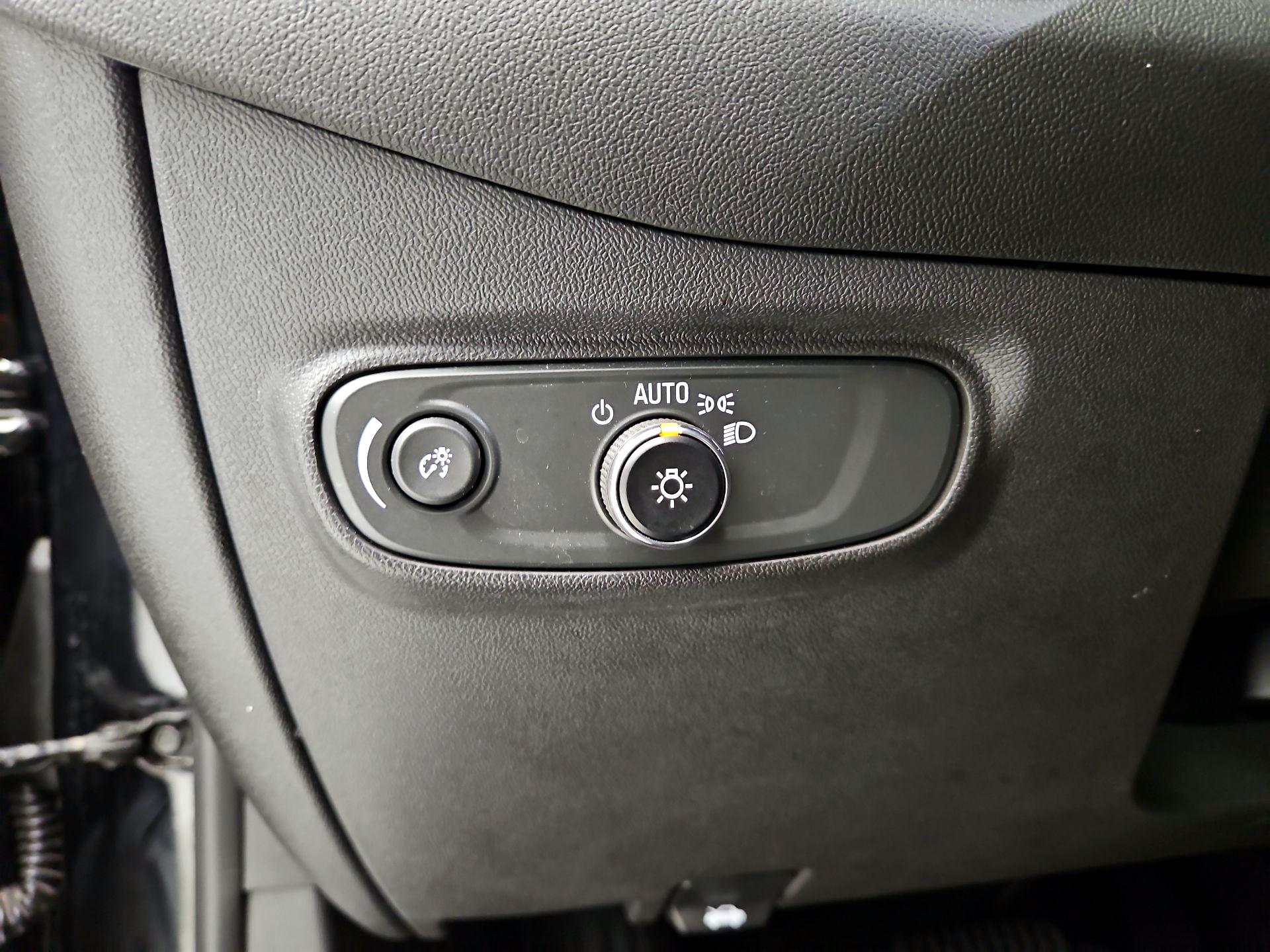 Thumbnail: 2023 Chevrolet Equinox - 13