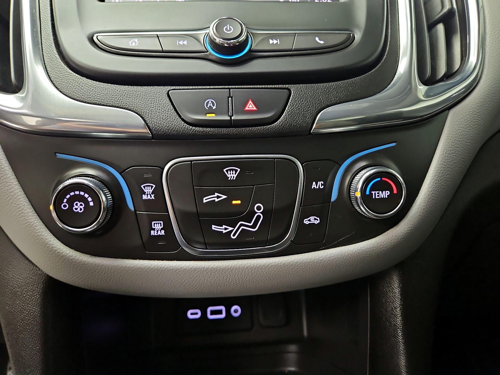 Thumbnail: 2023 Chevrolet Equinox - 16