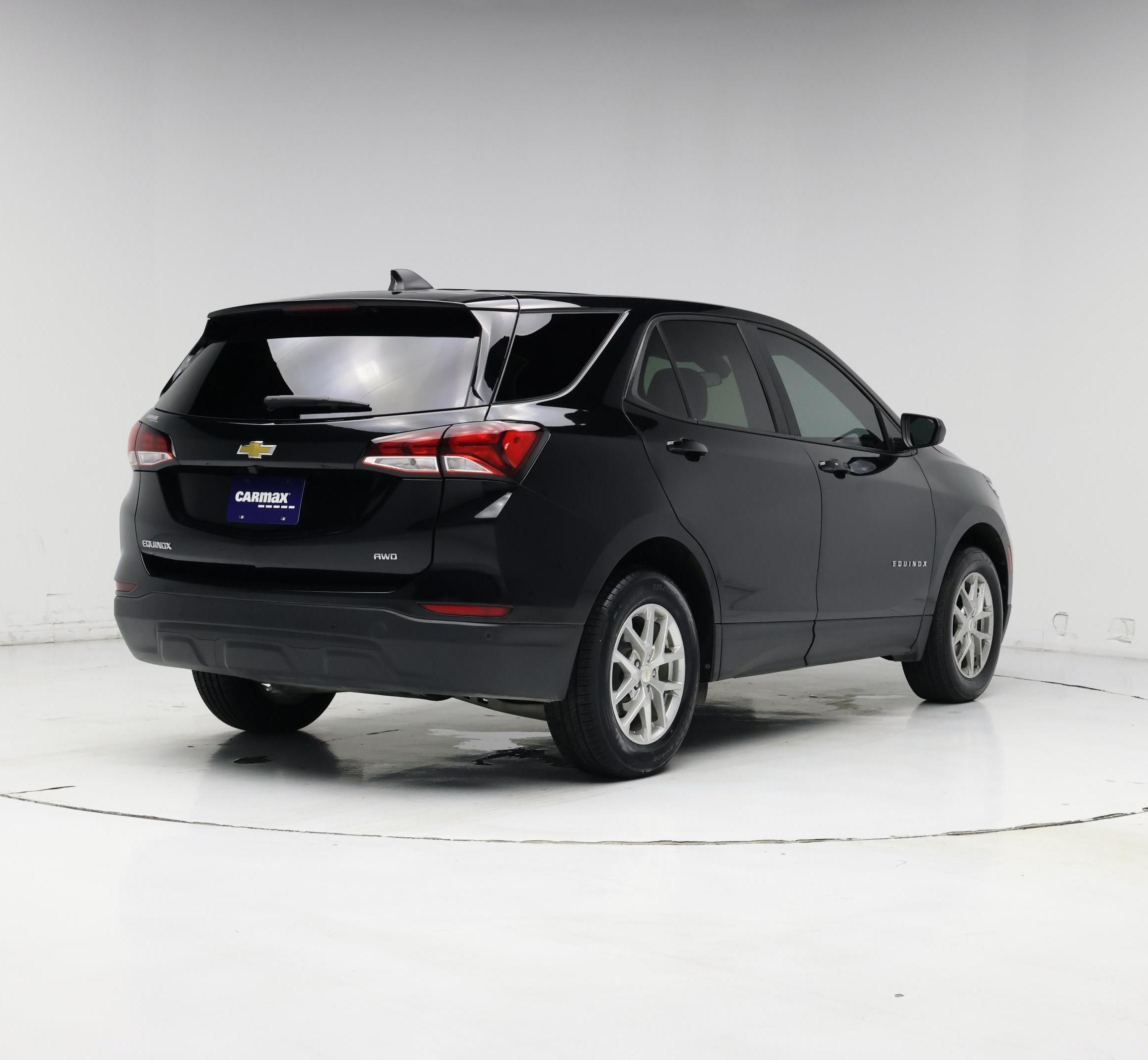 Thumbnail: 2023 Chevrolet Equinox - 8