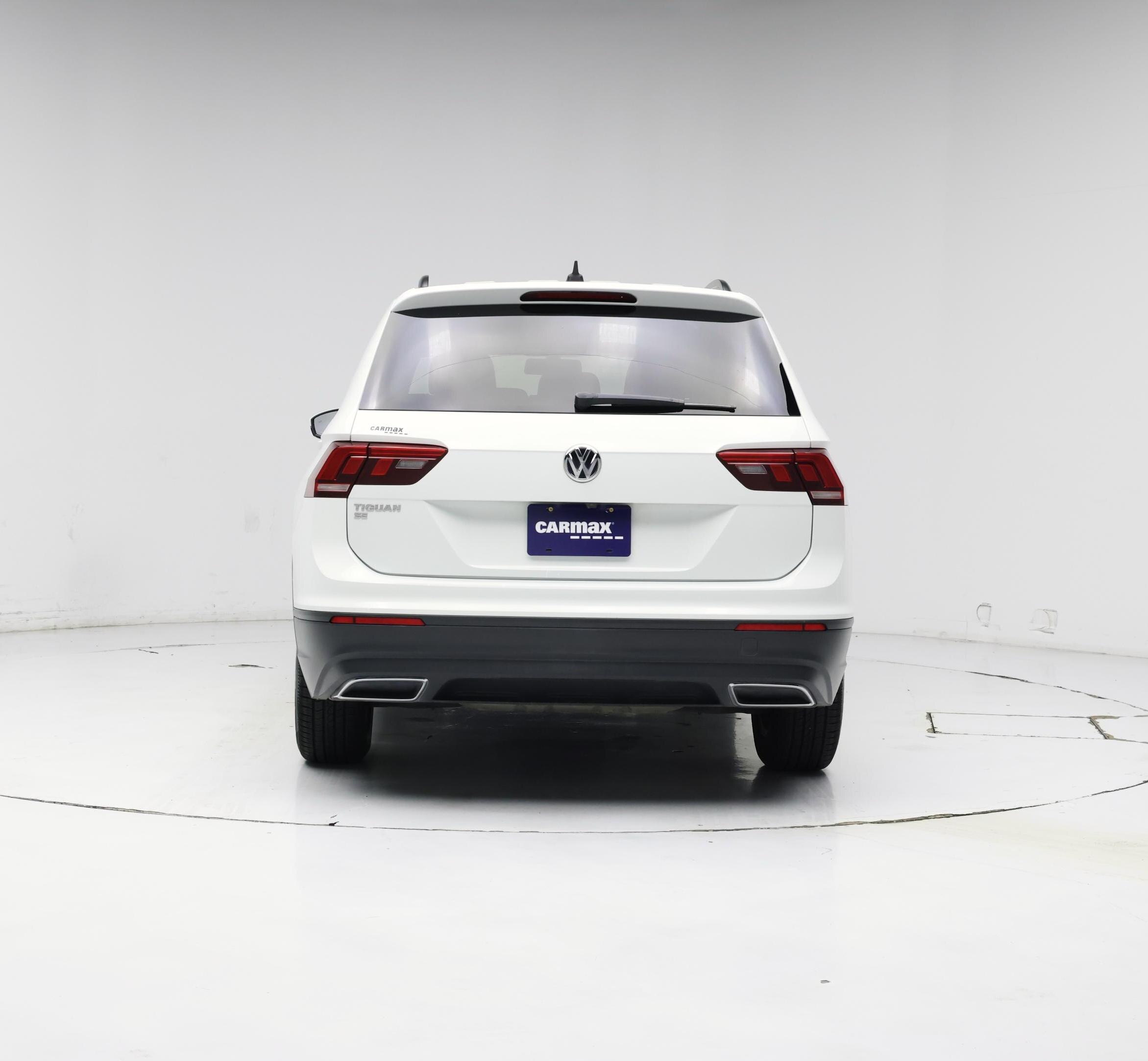 Thumbnail: 2019 Volkswagen Tiguan - 6