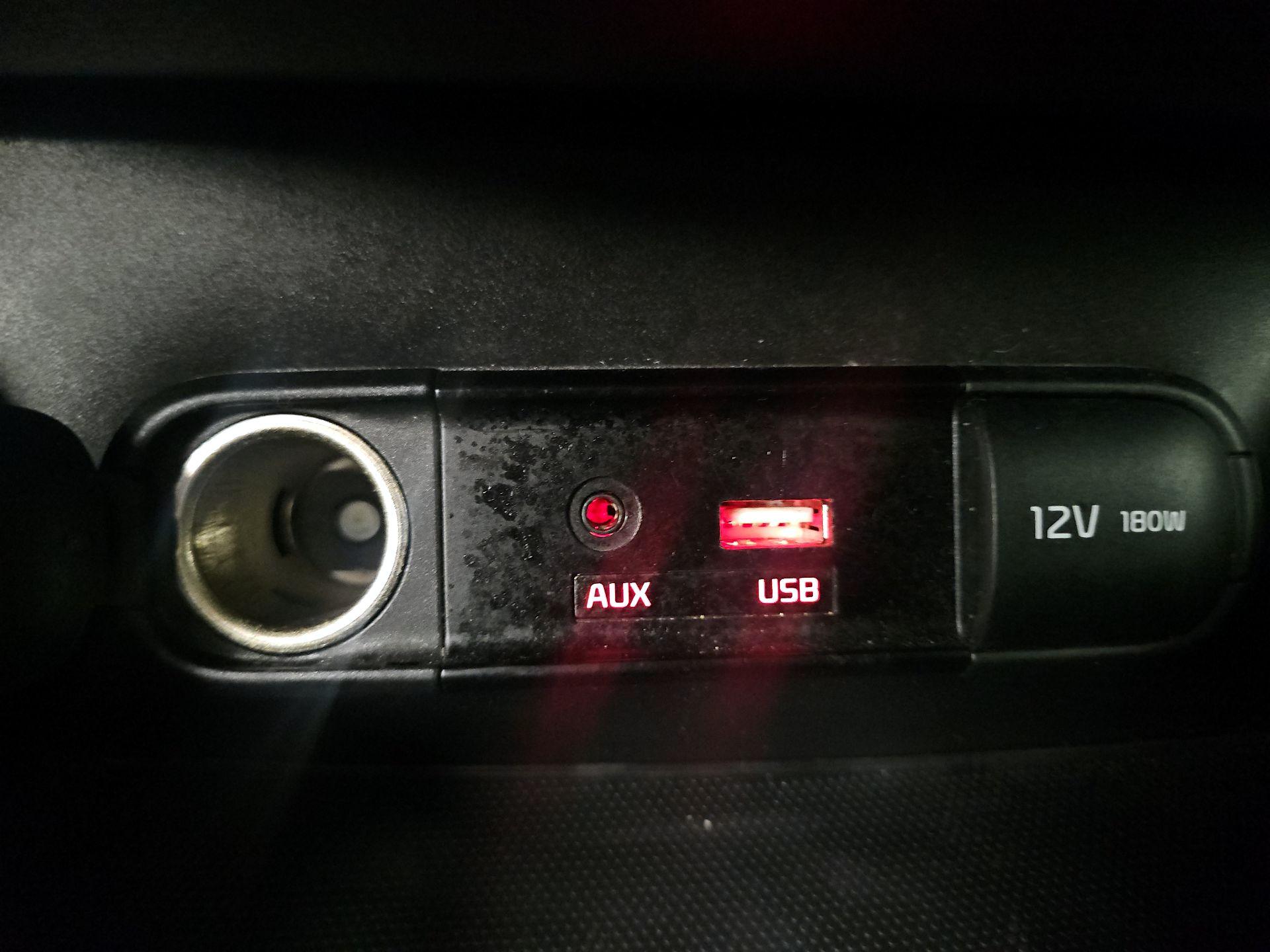 Thumbnail: 2019 Kia Soul - 18