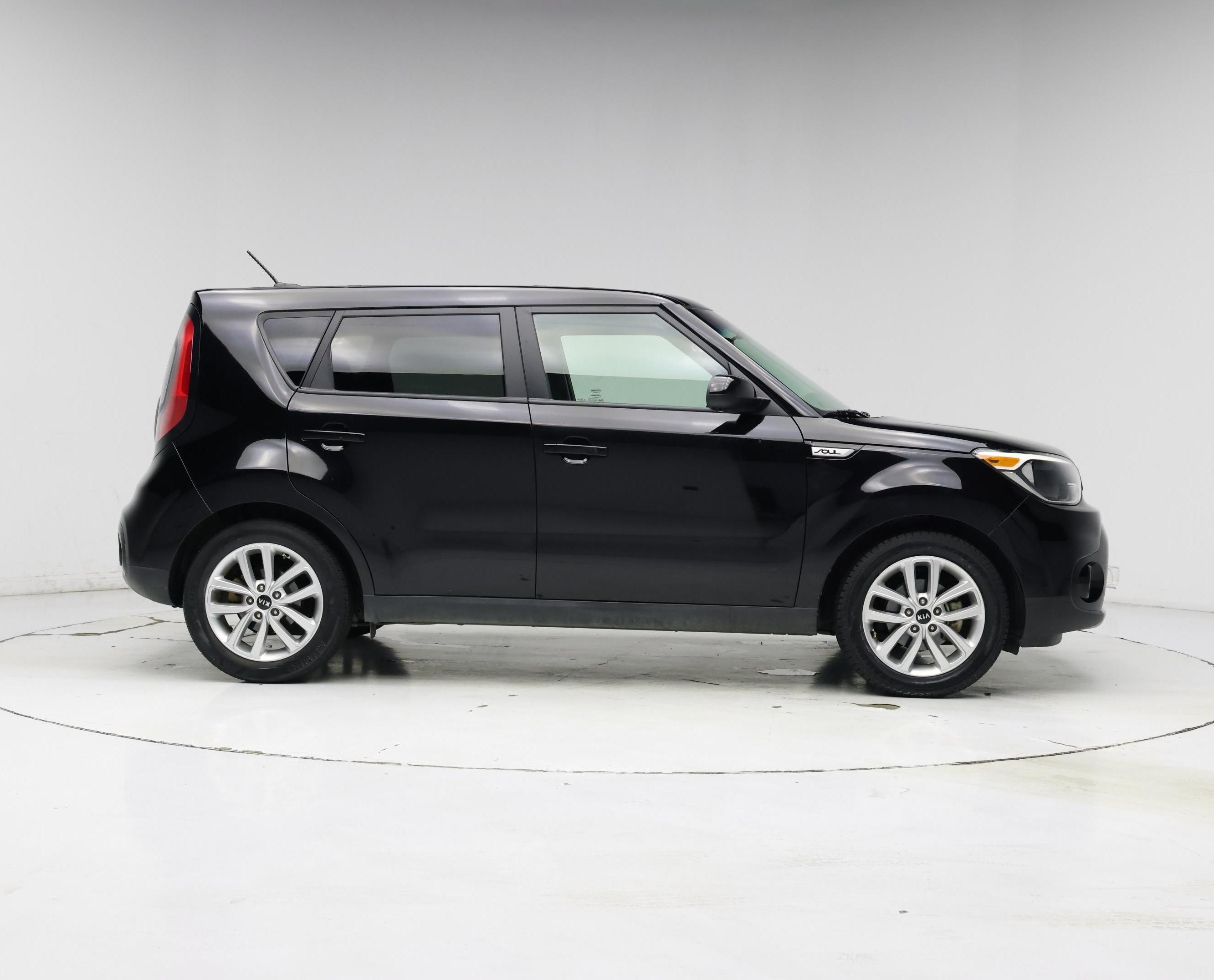 Thumbnail: 2019 Kia Soul - 7