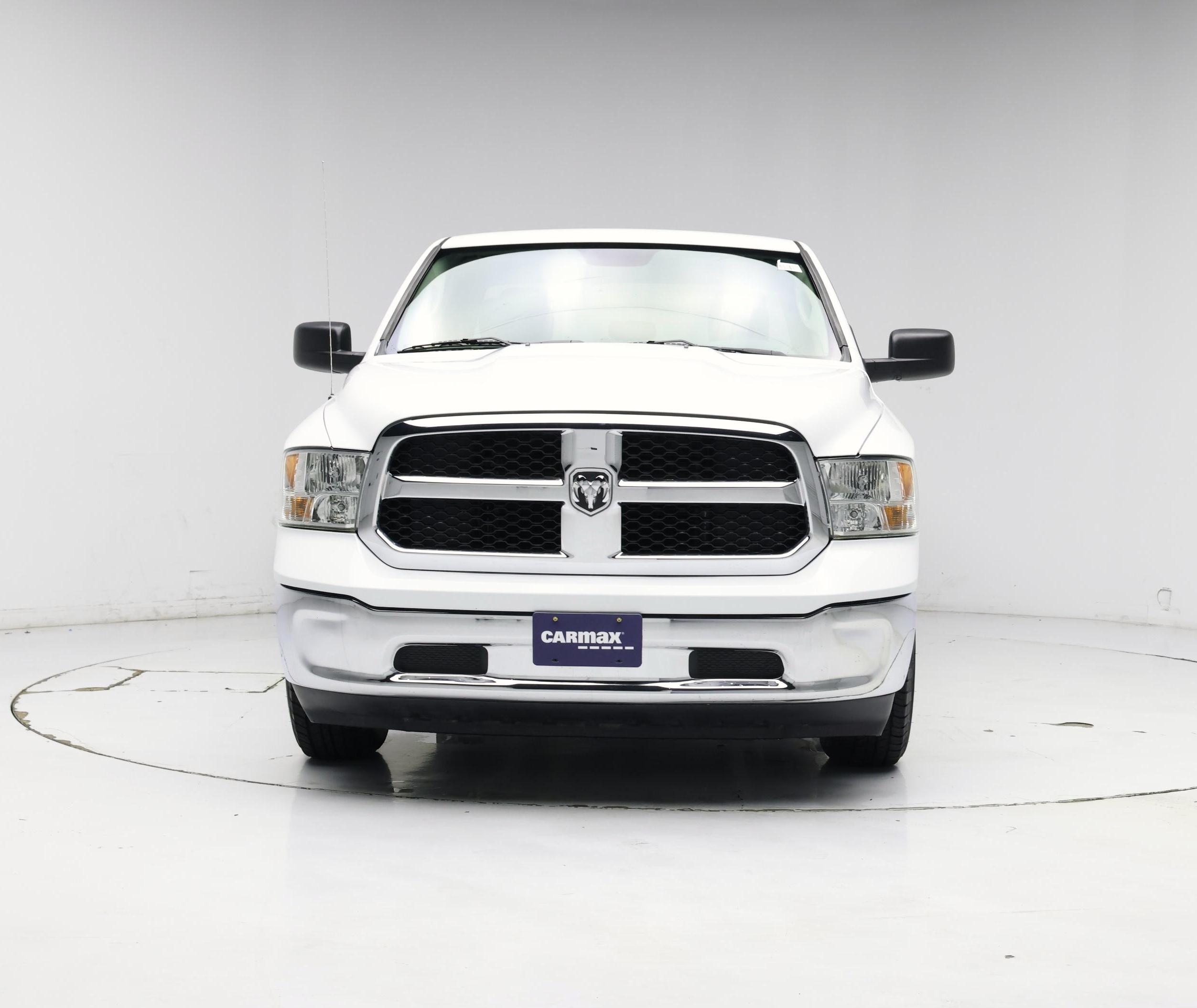 Thumbnail: 2020 RAM 1500 Classic - 5
