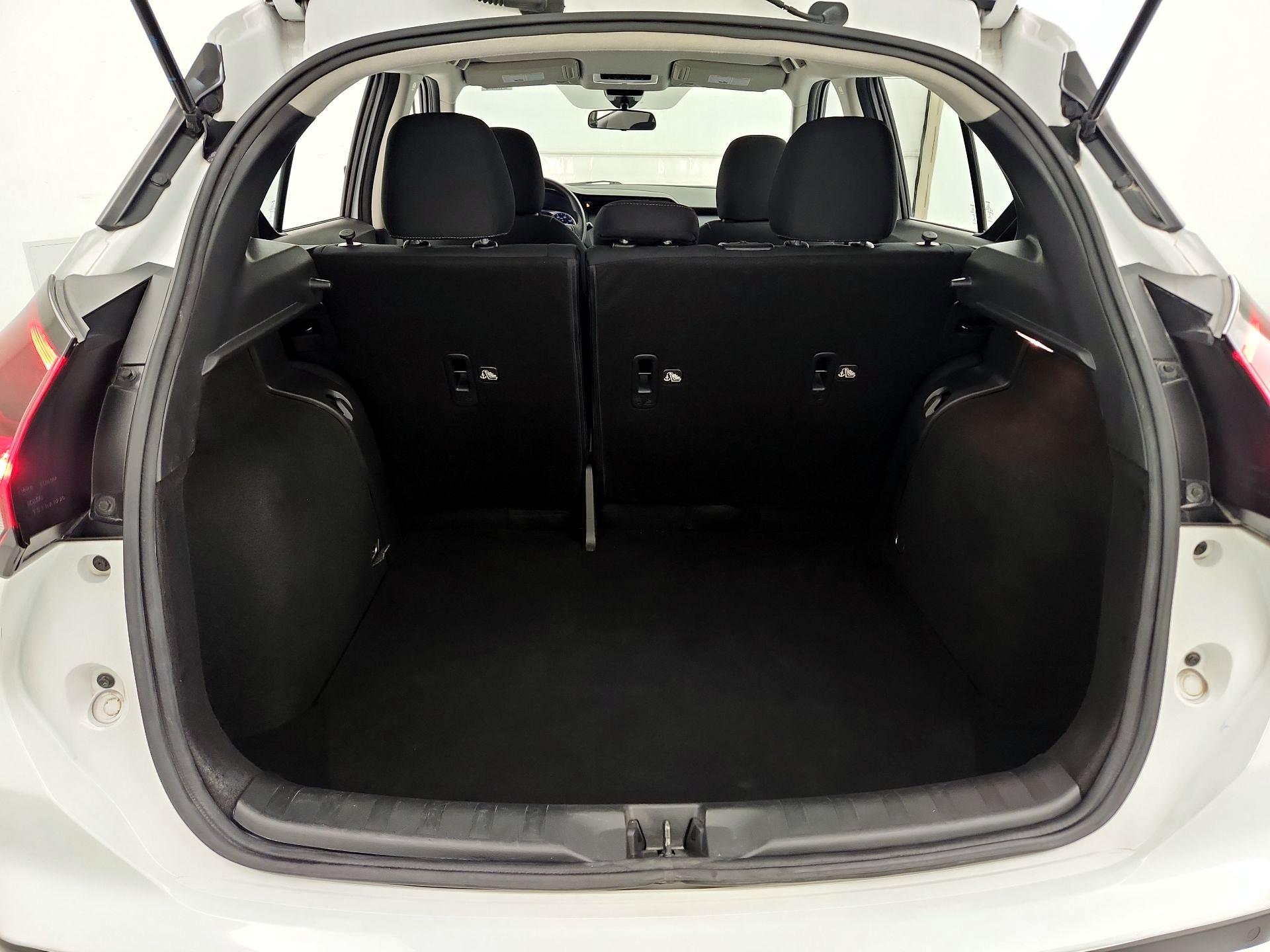 Thumbnail: 2021 Nissan Kicks - 20