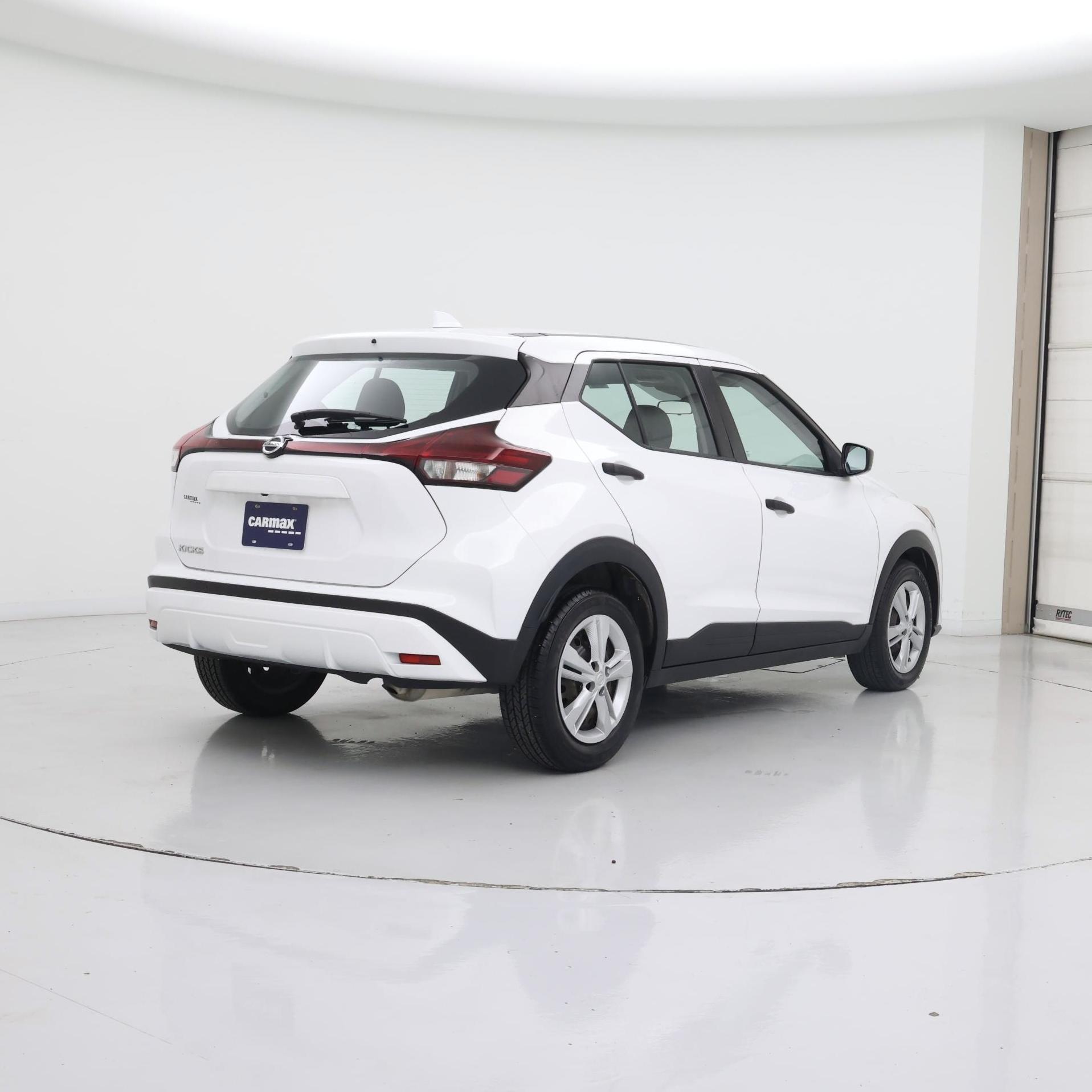 Thumbnail: 2021 Nissan Kicks - 8