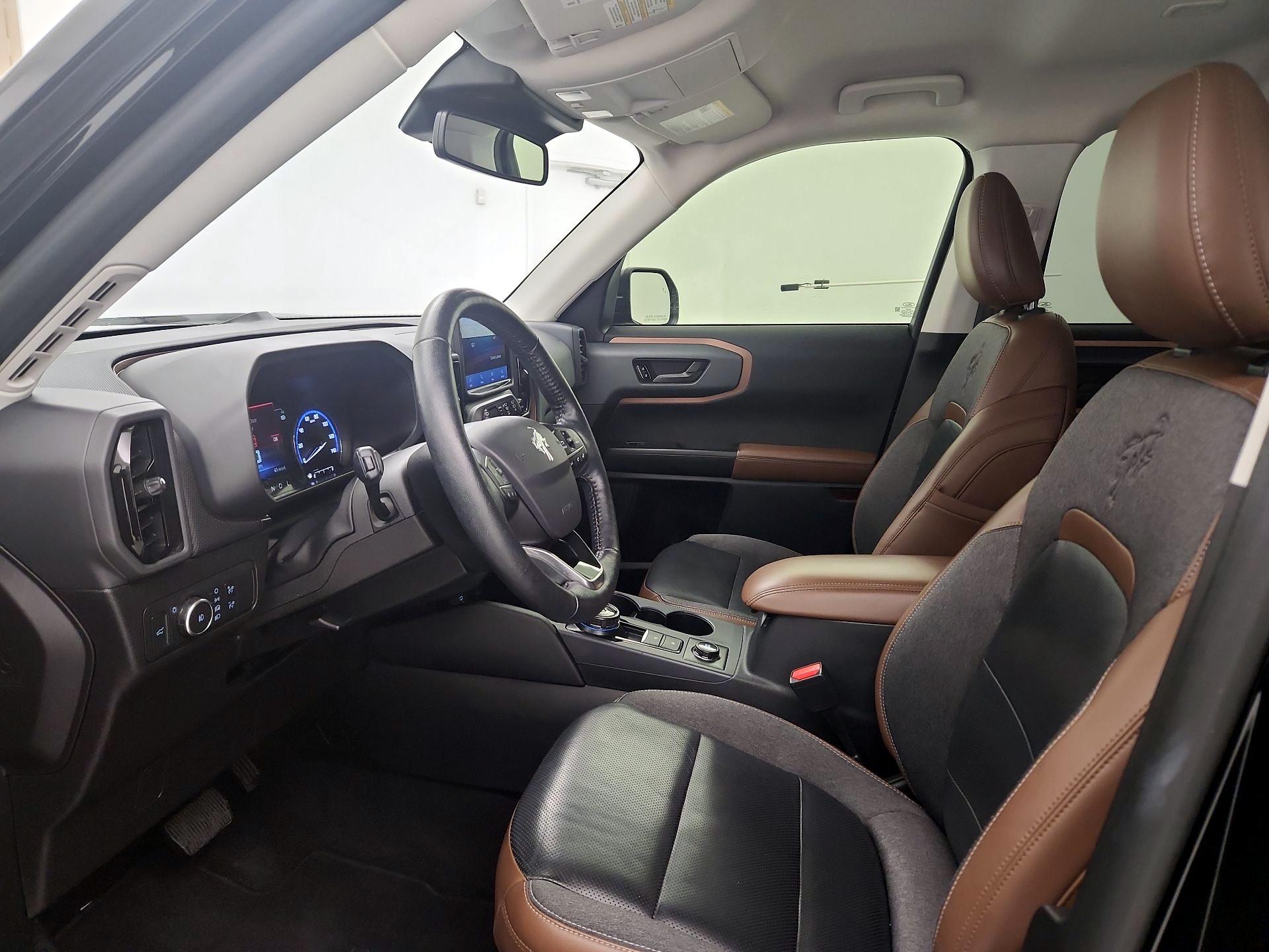 Thumbnail: 2021 Ford Bronco Sport - 11